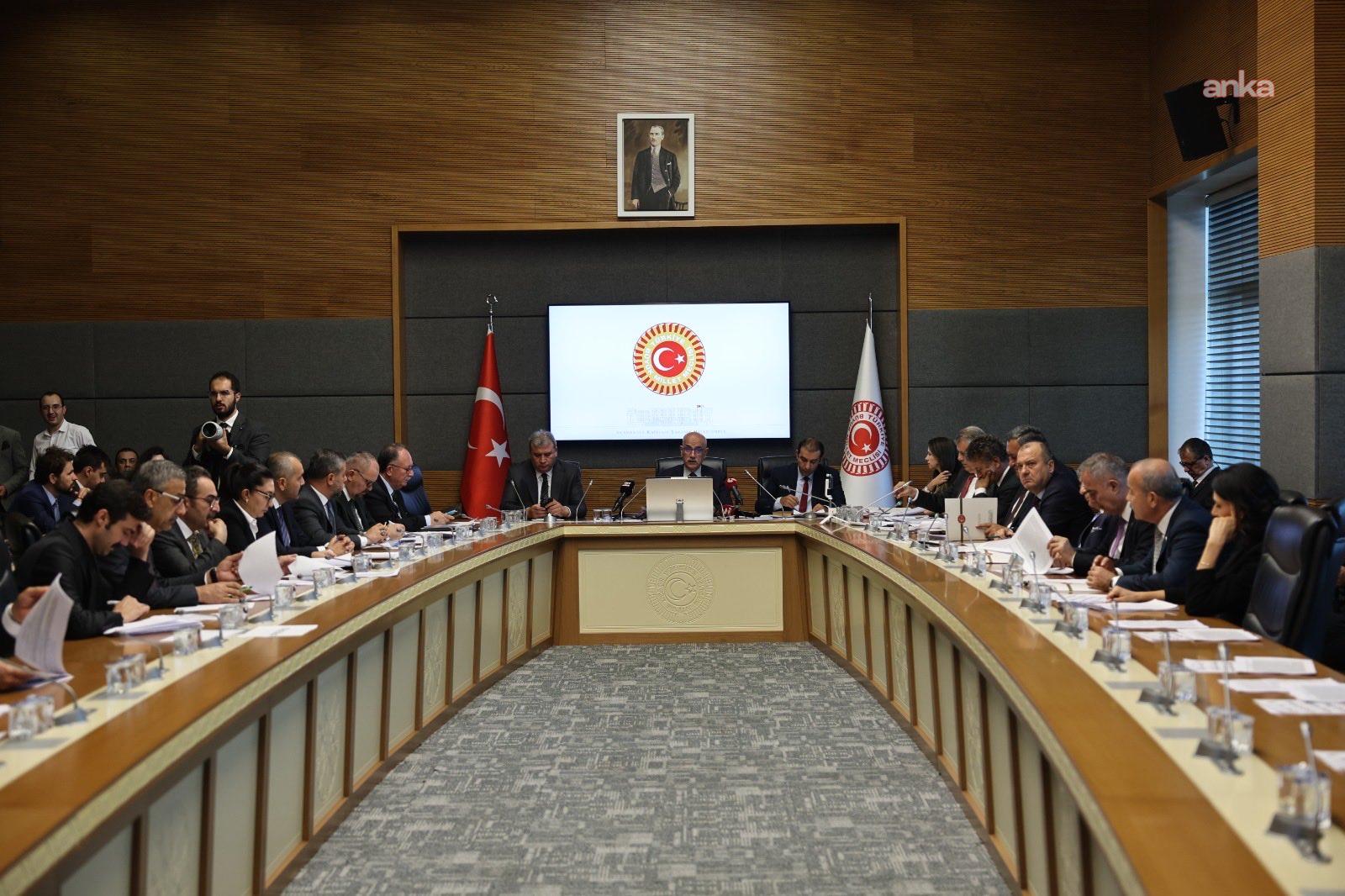 Milli Parklar Kanunu'nda düzenlemeleri öngören kanun teklifi TBMM Tarım, Orman ve Köyişleri Komisyonu'nda kabul edildi