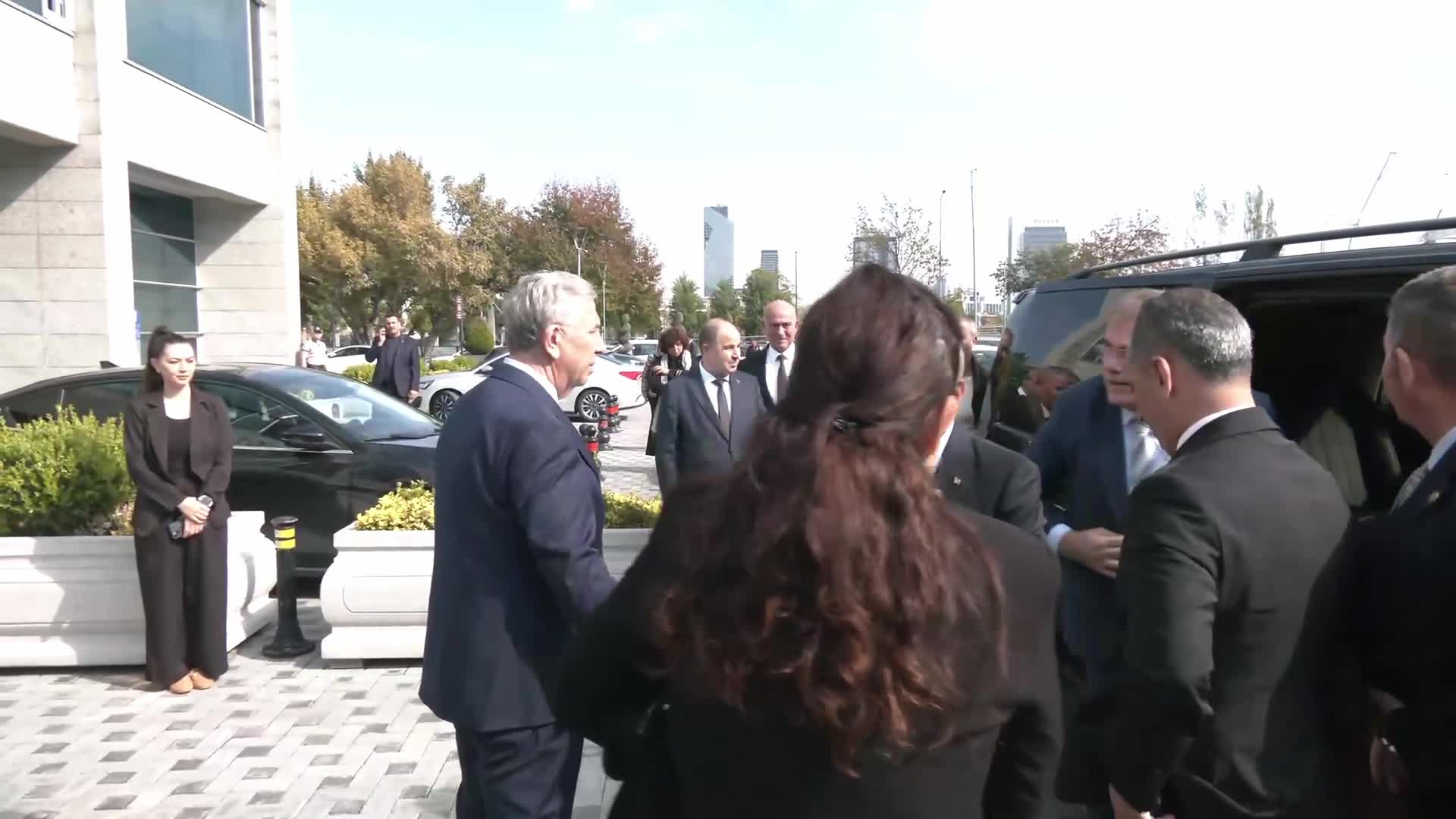 Adalet Partisi Genel Başkanı Öz, Yavaş'ı ziyaret etti: Mansur Yavaş: Bu tür soruşturmalar, halka hizmet etmemizi engelleyemeyecek