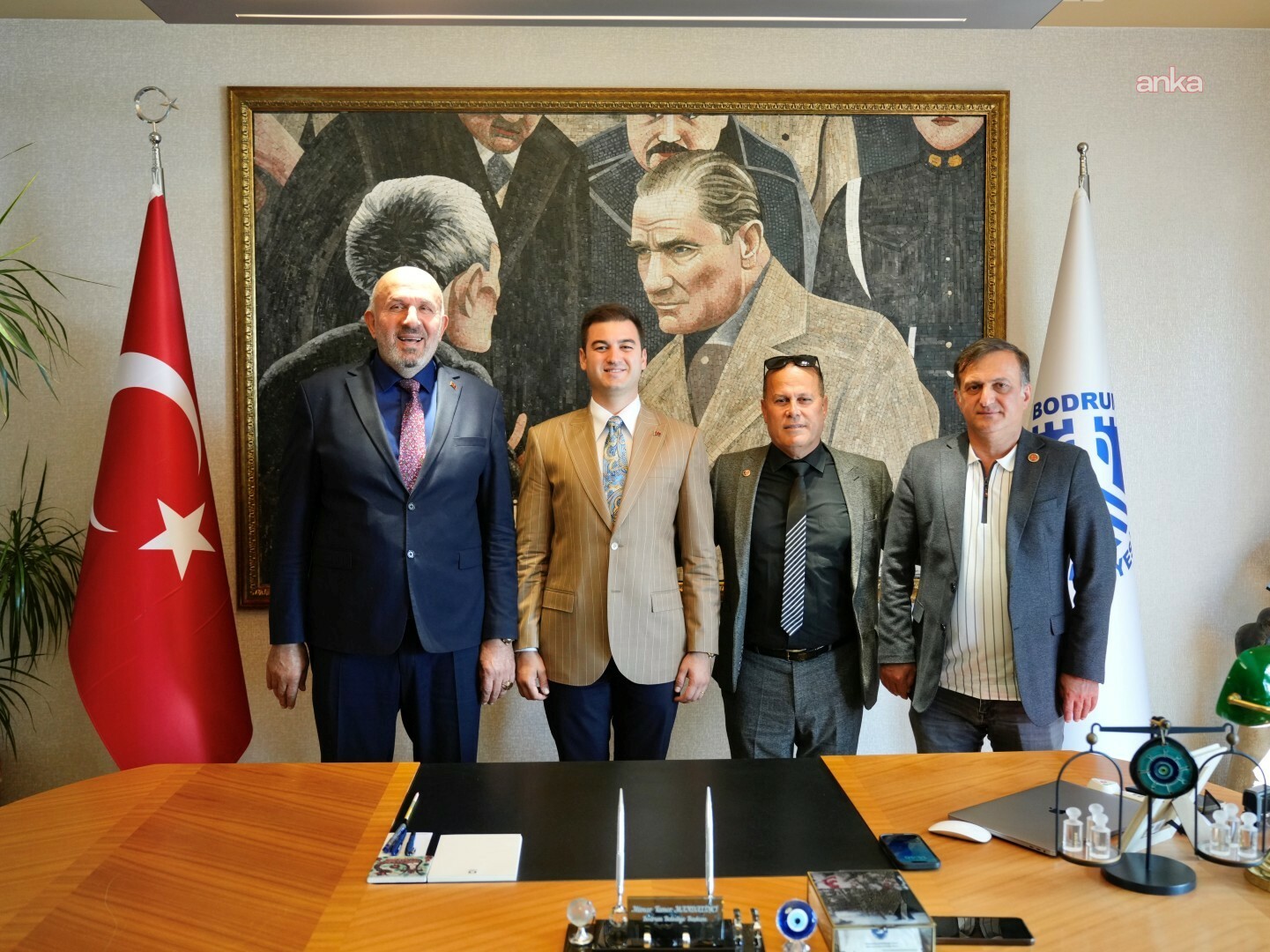 Bodrum Belediye Başkanı Mandalinci, Türkiye Muhtarlar Konfederasyonu Genel Başkanı Delibalta'yı ağırladı
