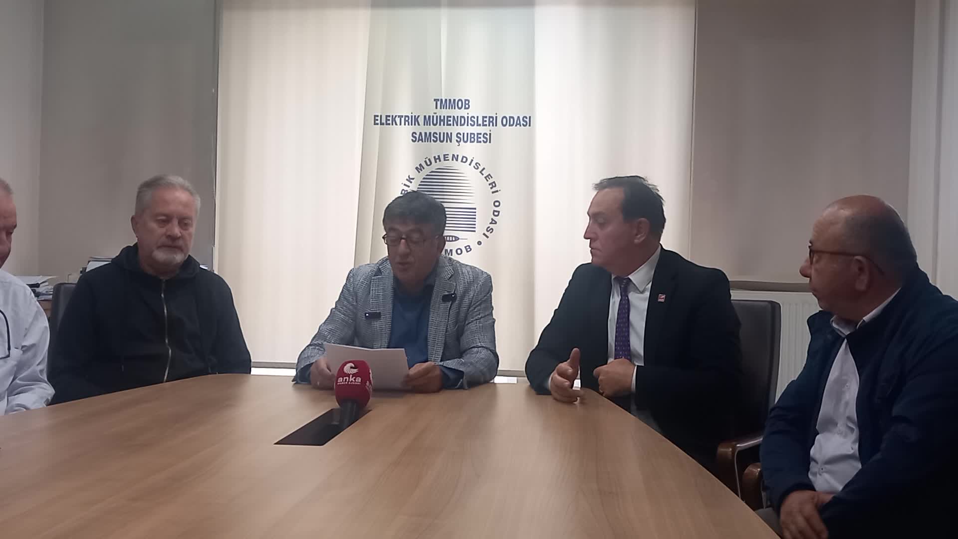 EMO Samsun Şubesi'nden 'yeni elektrik tarifesi' tepkisi: "Asgari yaşam standardı düzeyinde tüketimi olan aile konutlarını da tehdit edecektir"