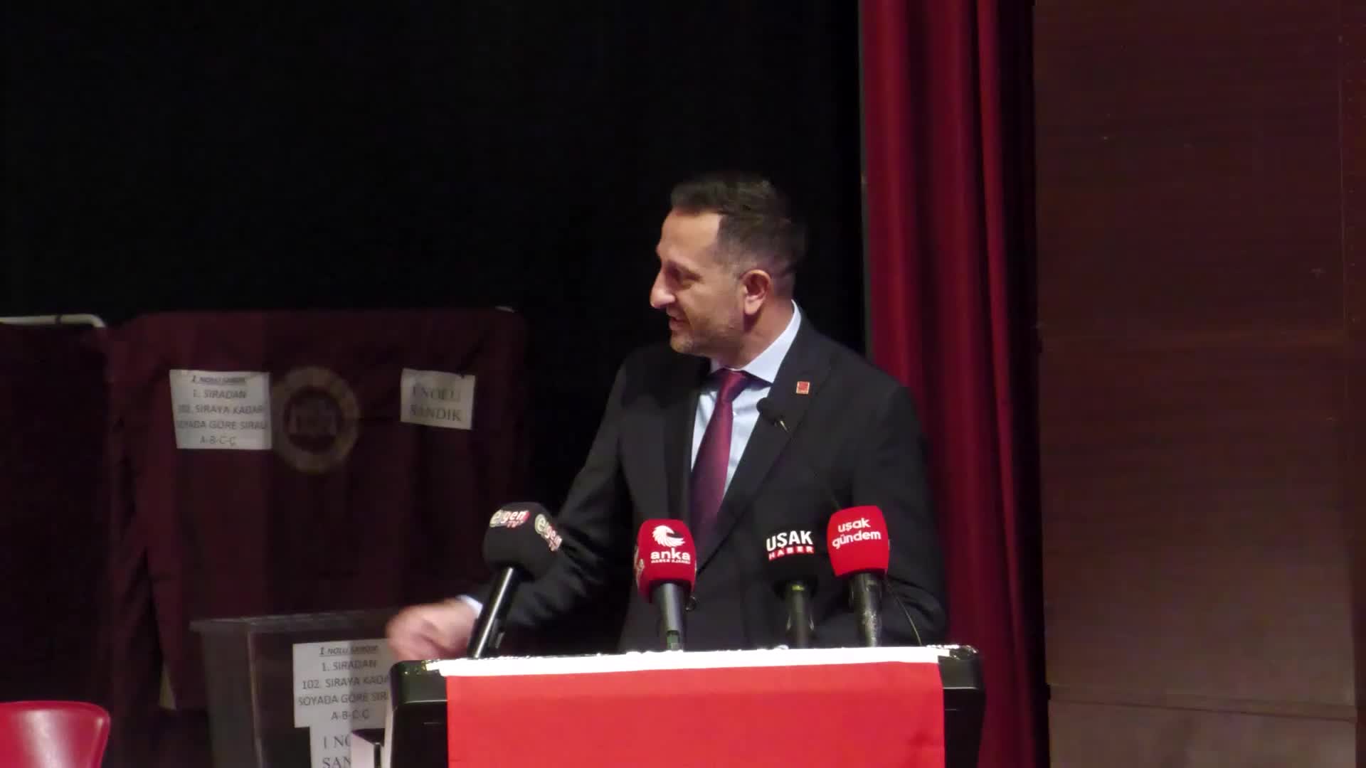 CHP 39. Uşak Olağan İl Kongresi...PM Üyesi Ali Haydar Hakverdi: Bu kongre, iktidara yürüyüş kongresi olacak