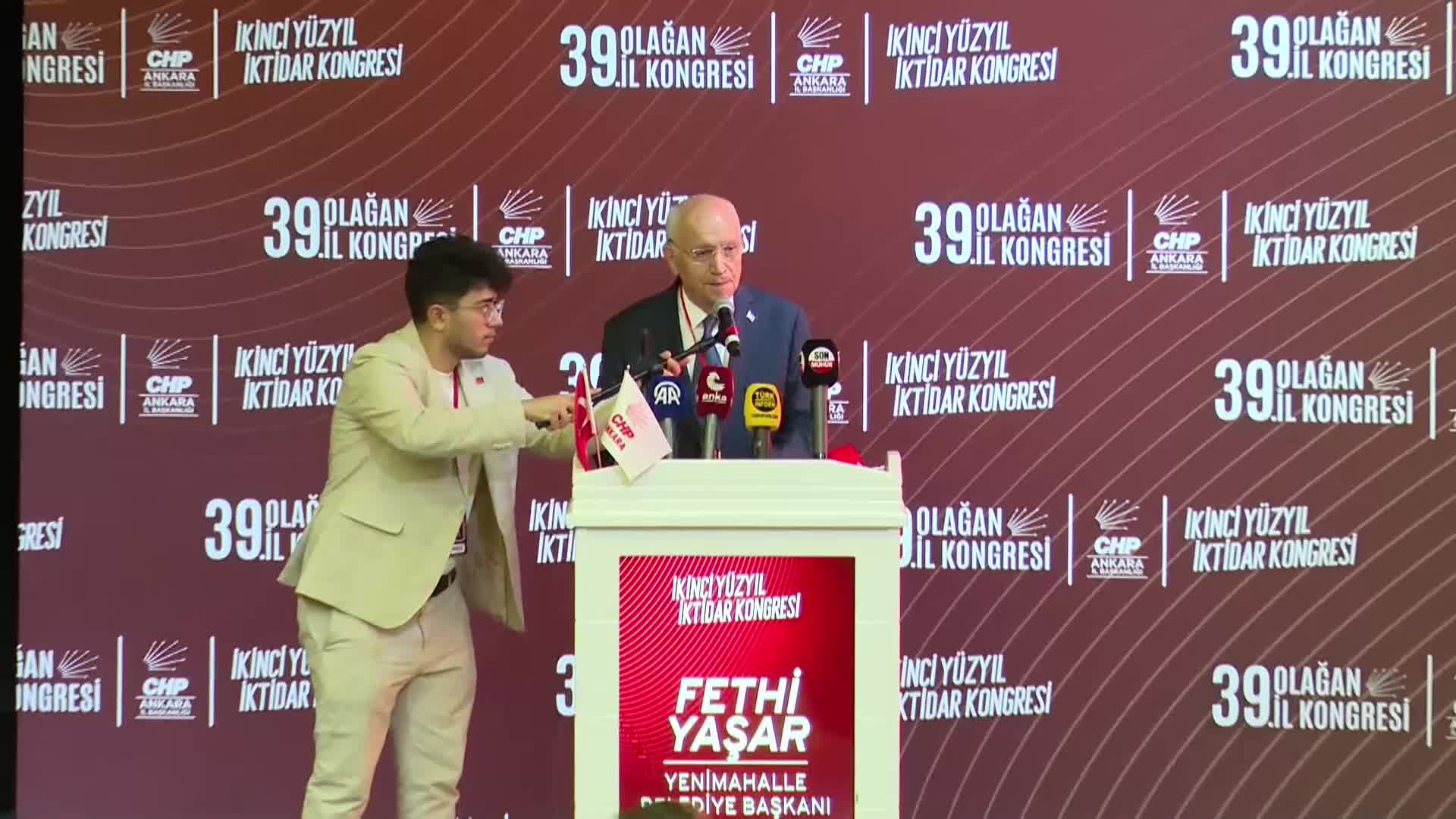 CHP 39. Ankara Olağan İl Kongresi... Fethi Yaşar: Bu ülkede kardeşliği mutlaka getireceğimize inanıyoruz