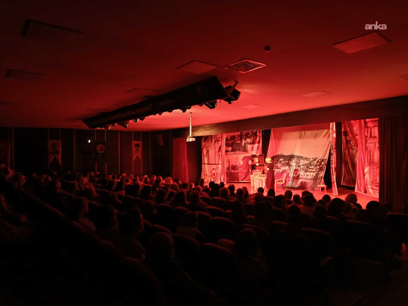 Kartallı sanatseverler, “Seni Alırsa Fırtına” ile mübadele yıllarına yolculuk yaptı
