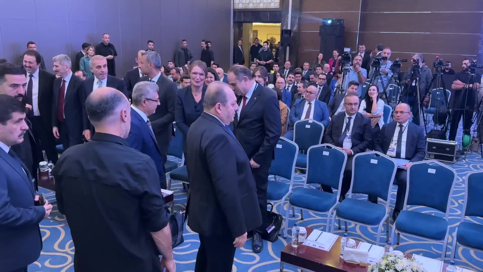 Bireysel Başvuru İhlal Kararları ve Sonuçlarının Ortadan Kaldırılması konulu bölge toplantısı... Yargıtay Başkanı Kerkez: “Anayasa Mahkememiz bir ihlal kararı verdiği zaman tüm kurumlar buna uymalı”