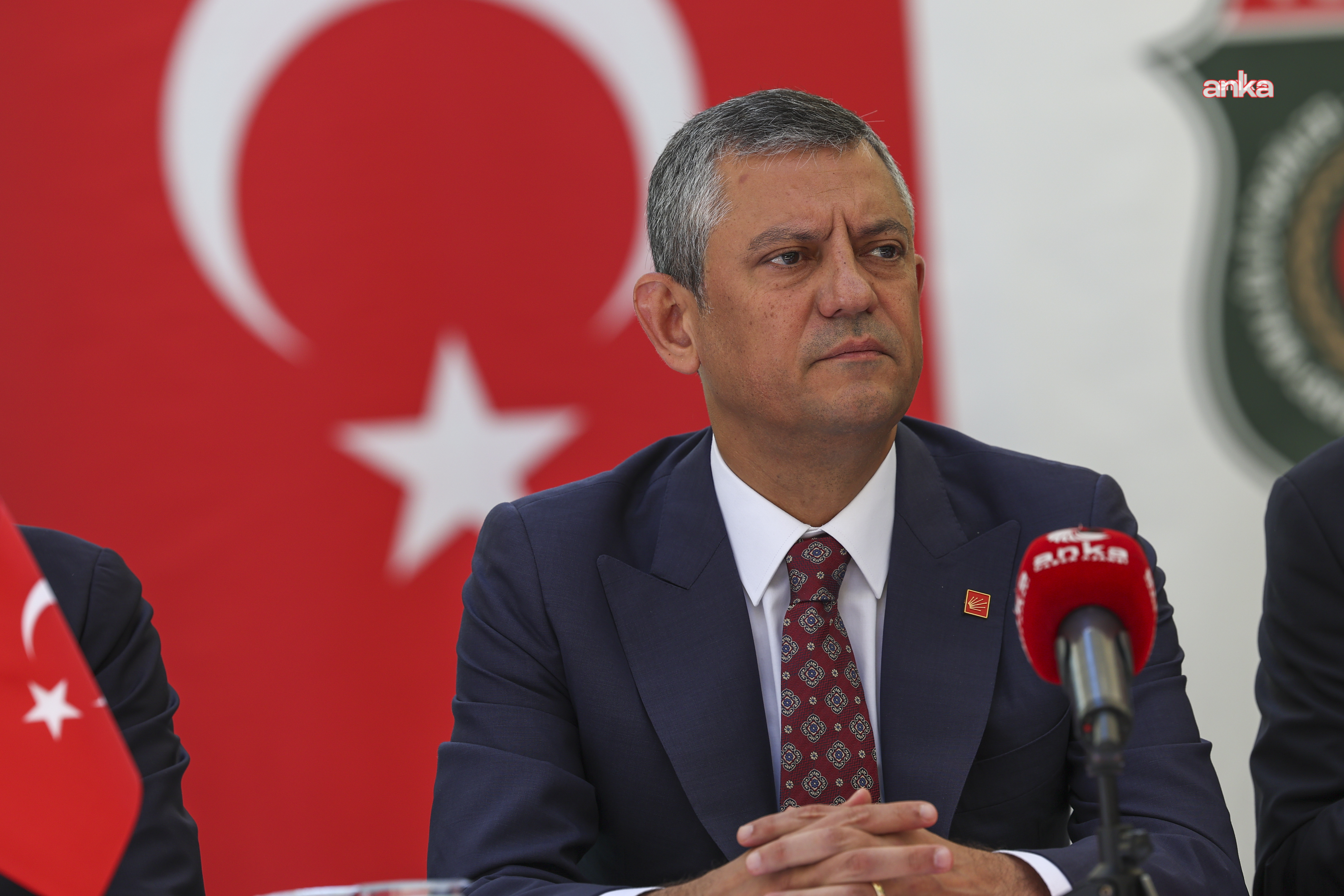Özgür Özel, 15 Kasım'da Kıbrıs’a gidecek