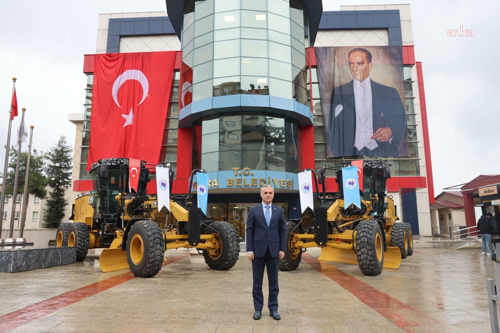 Yomra Belediyesi, araç filosuna 35 milyonluk liralık iki greyder ekledi