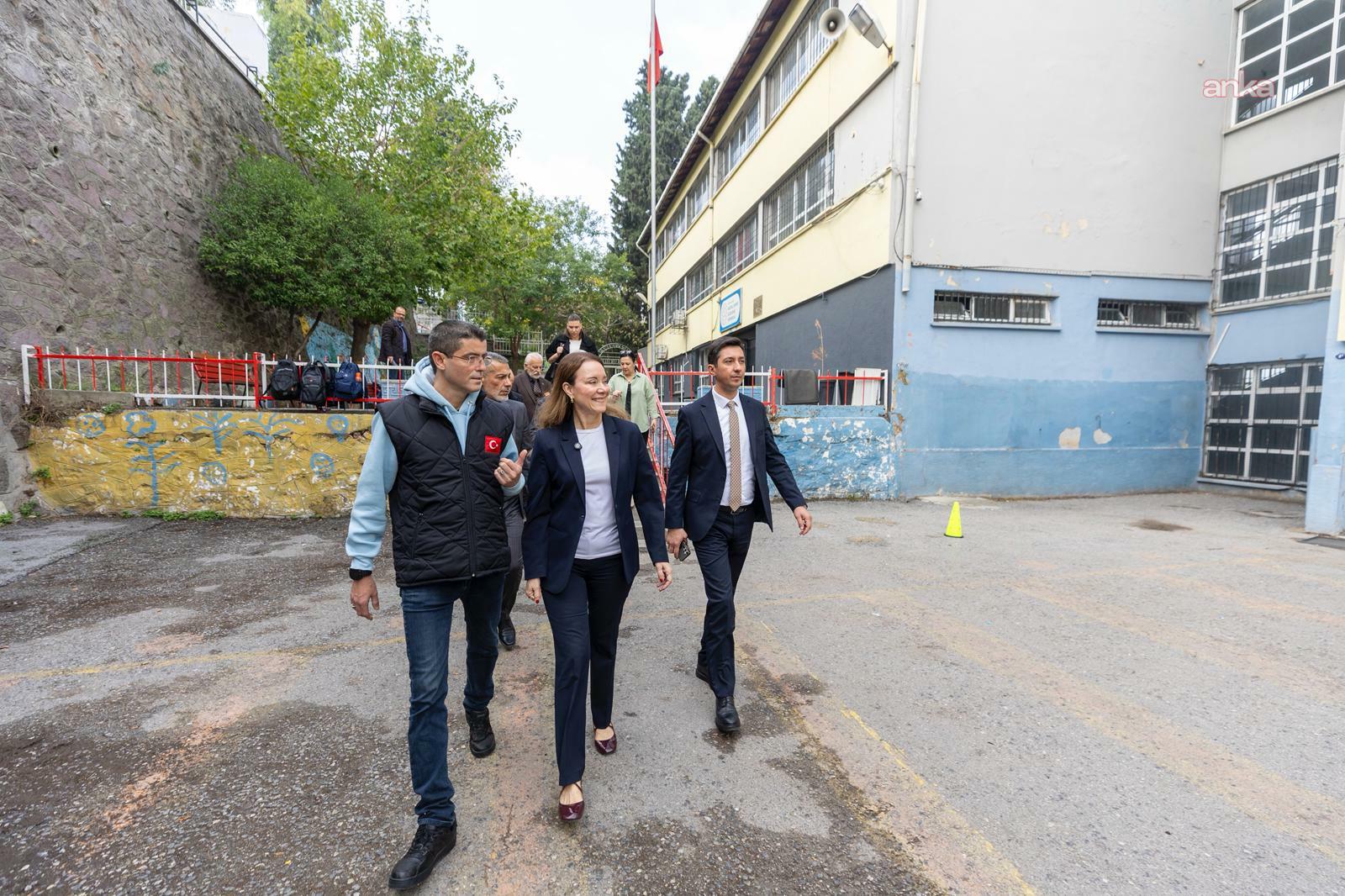 Konak Belediye Başkanı Mutlu’dan öğrencilere ziyaret