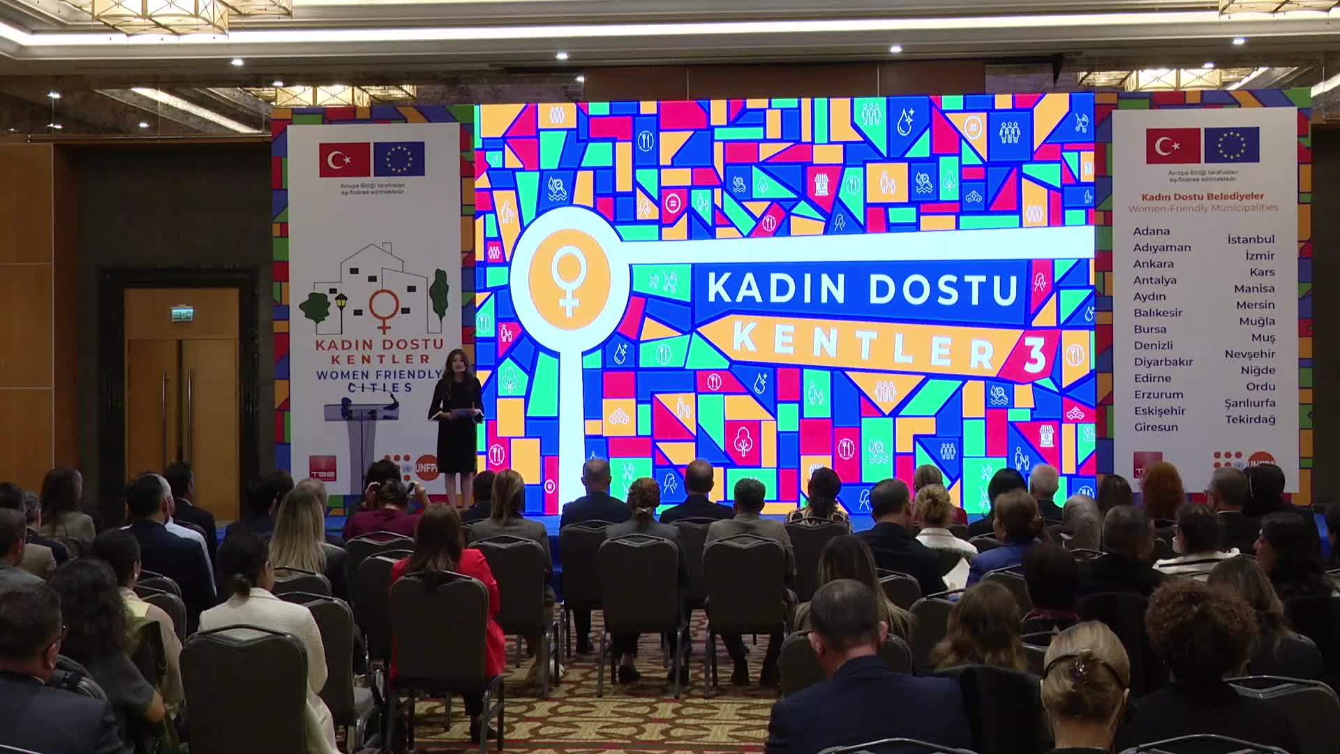 Kadın Dostu Kentler-3 programının tanıtımı...UNFPA Türkiye Temsilcisi Khan: Belediyeler içerisinde yerel eşitlik mekanizmaları kurulacak