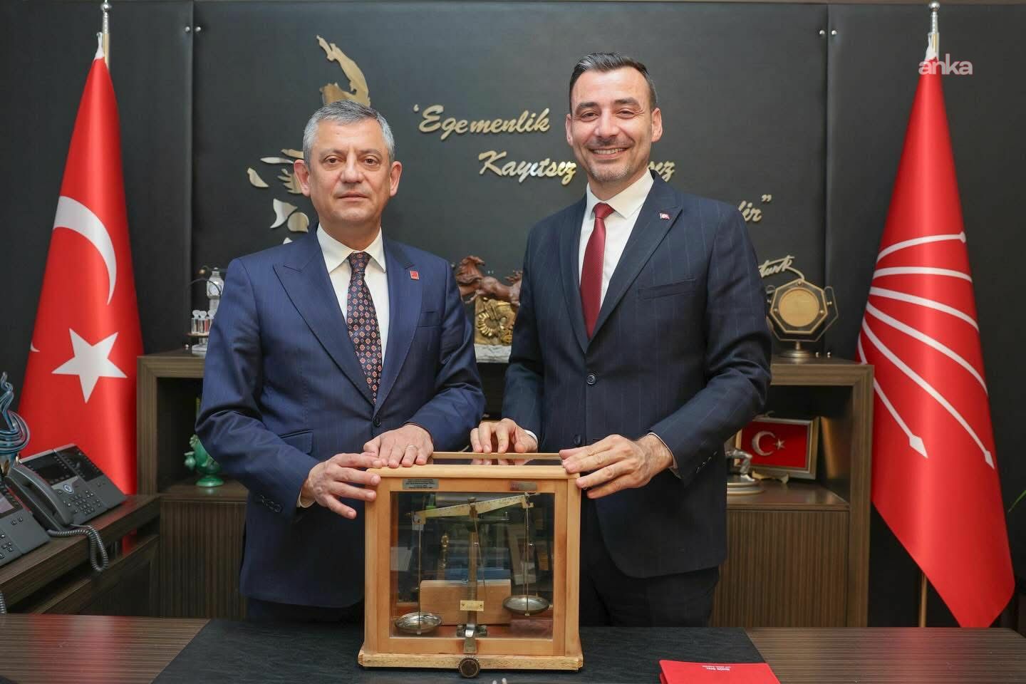 Manavgat Belediye Başkan Vekili Çiçek’ten Özgür Özel’e ziyaret