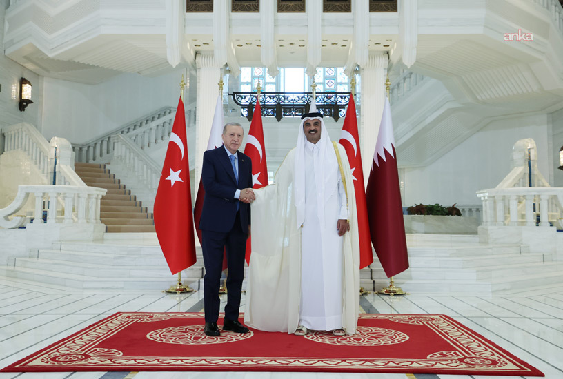 Cumhurbaşkanı Erdoğan, Katar’da... Erdoğan, Katar Emiri Şeyh Temim ile görüştü