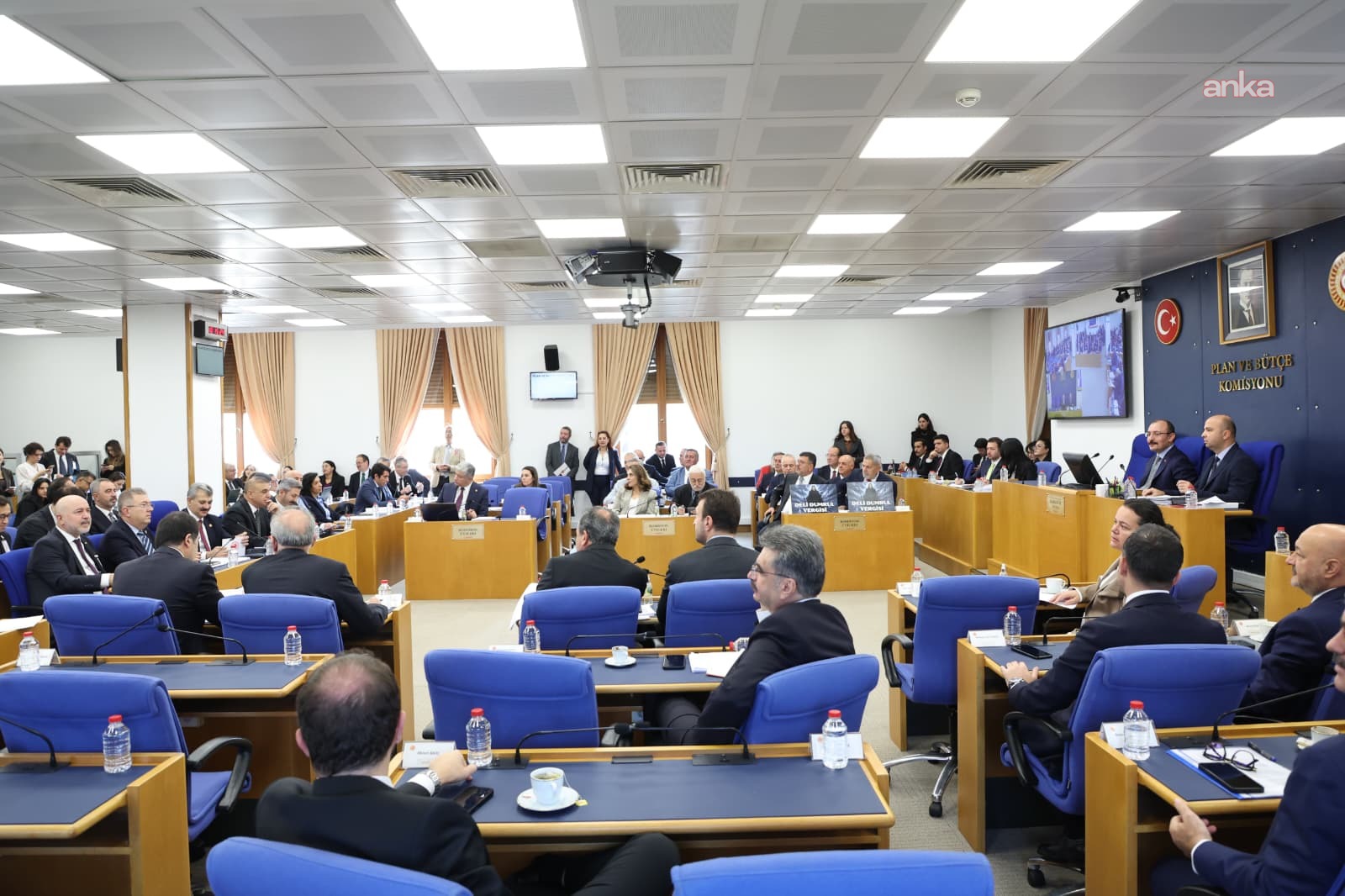 Vergi sisteminde düzenlemeleri içeren kanun teklifi Komisyon'da kabul edildi