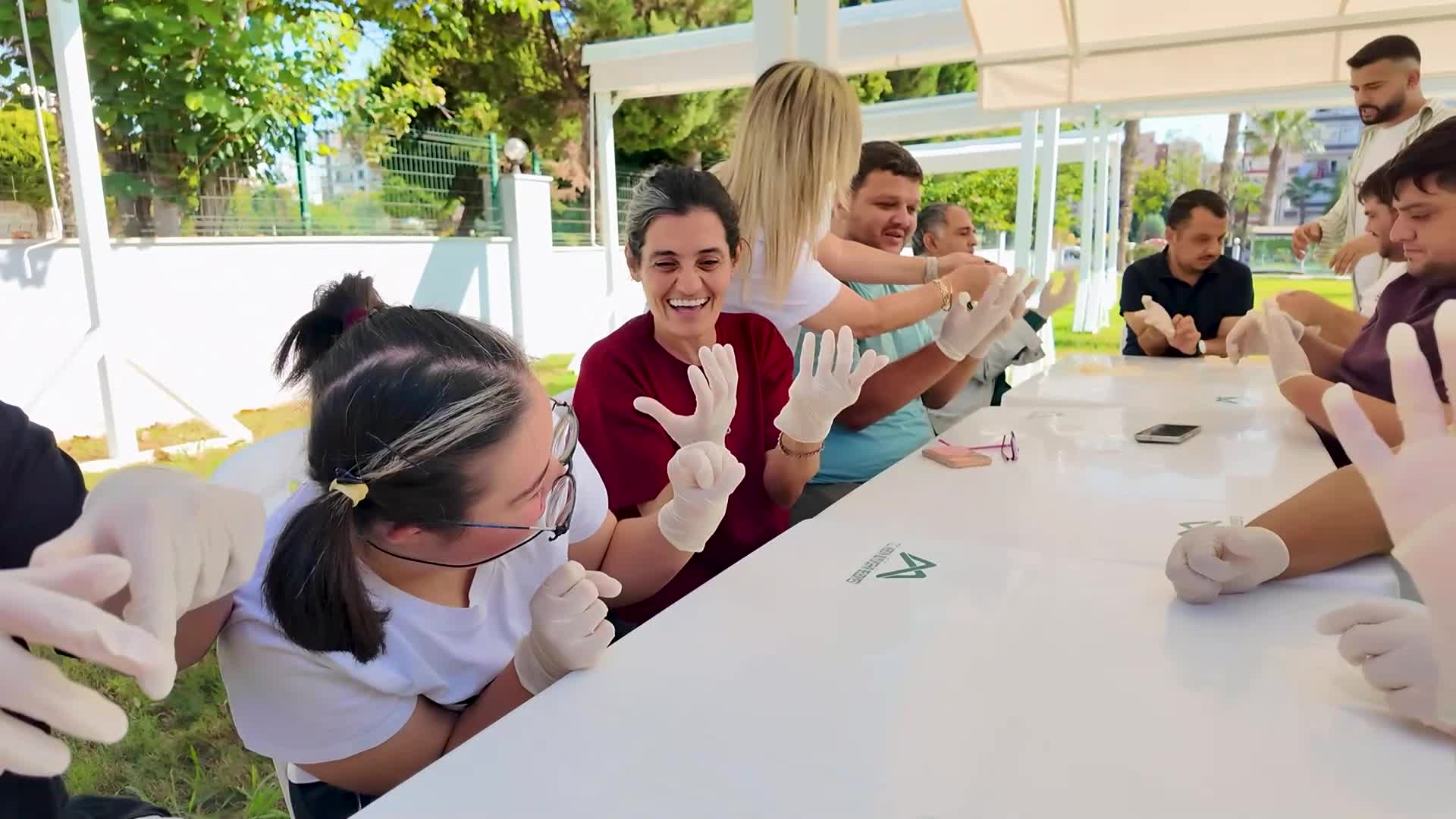 Mersin'de özel gereksinimli bireylerle lezzet dolu bir gün