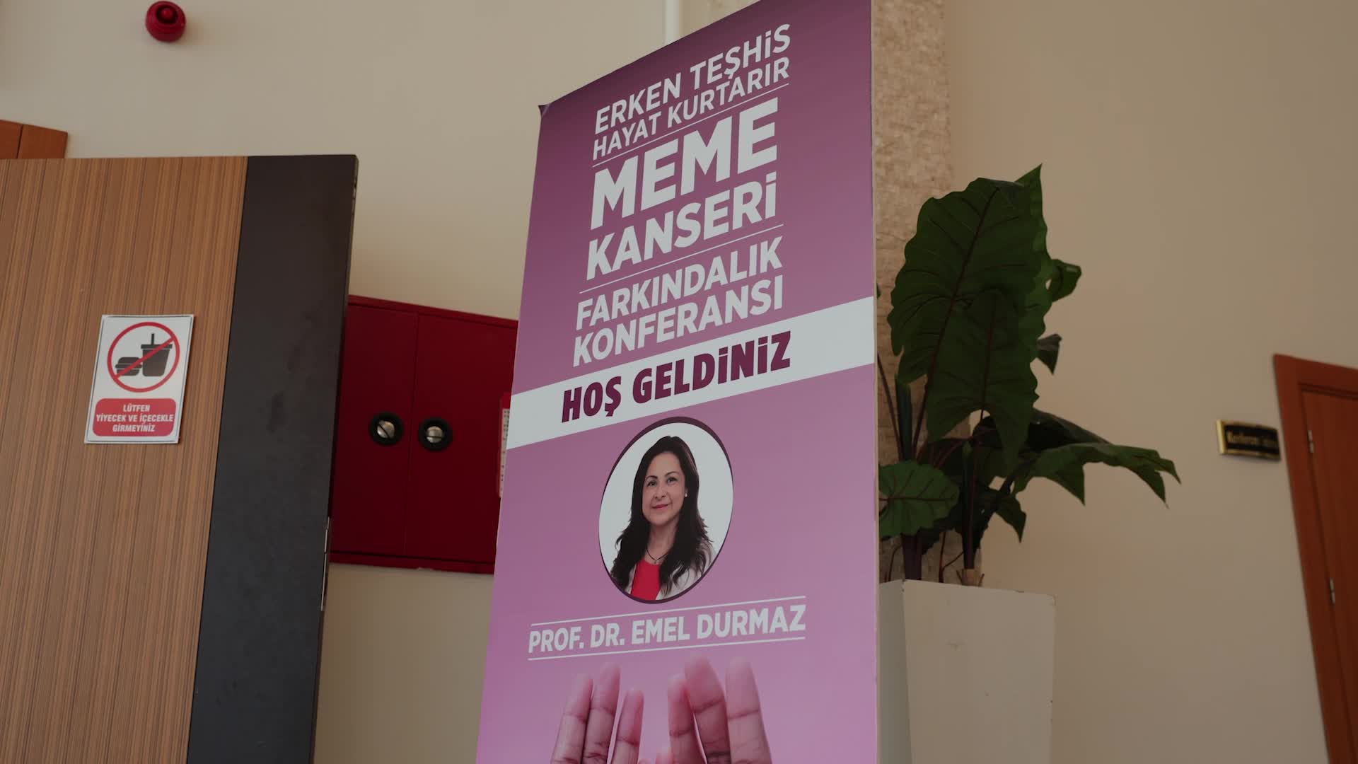 Manavgat Belediyesi’nden meme kanseri farkındalık konferansı