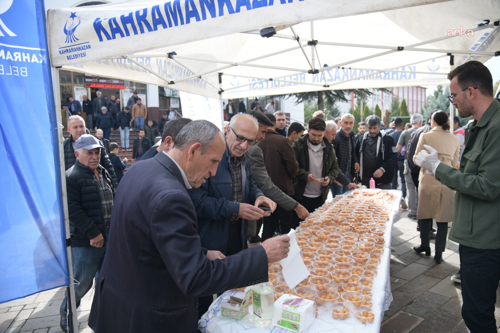Kahramankazan Belediyesi'nden şehitler anısına lokma ikramı