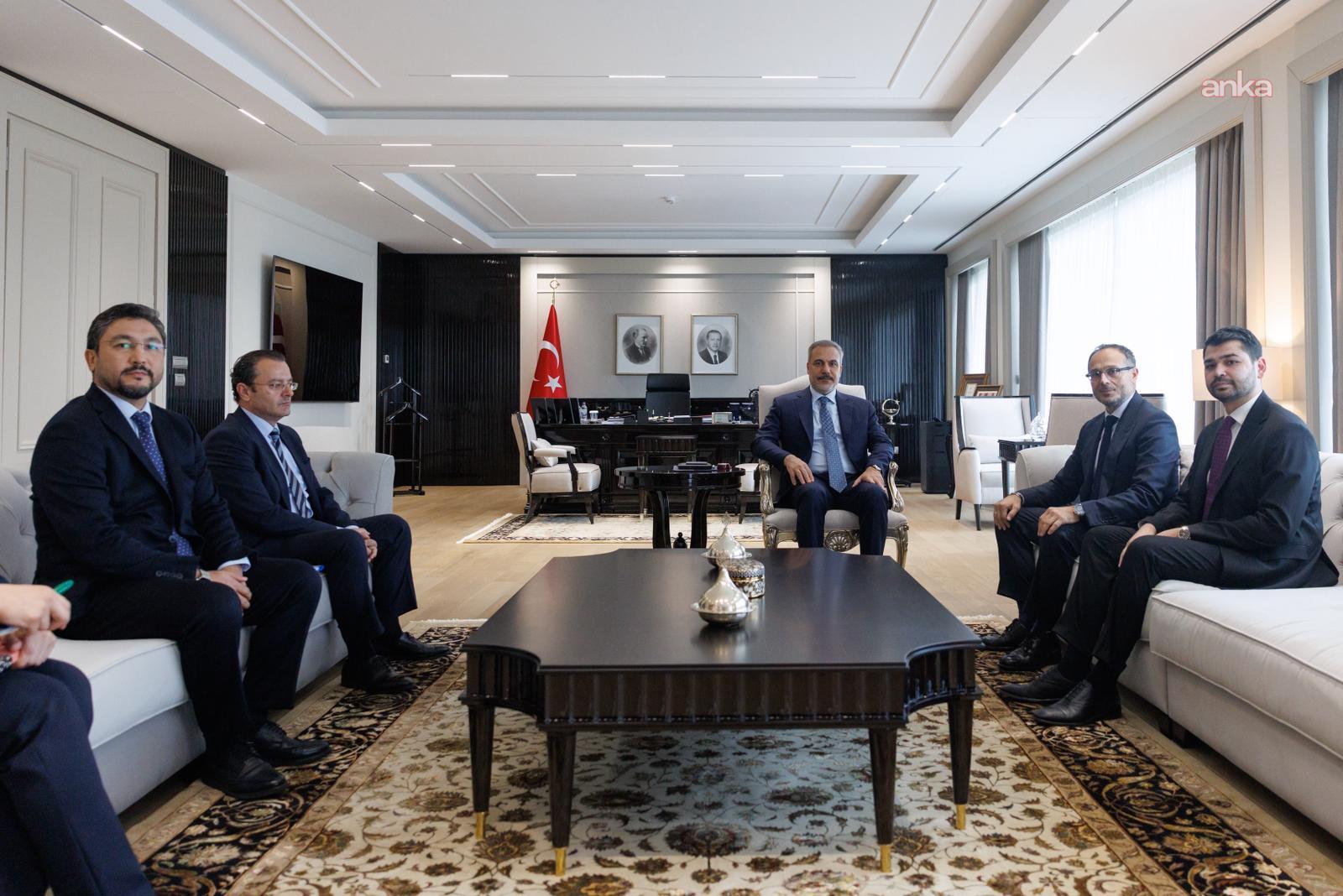 Dışişleri Bakanı Fidan, TÜRKPA Genel Sekreteri Büyükelçi Hasan ile bir araya geldi