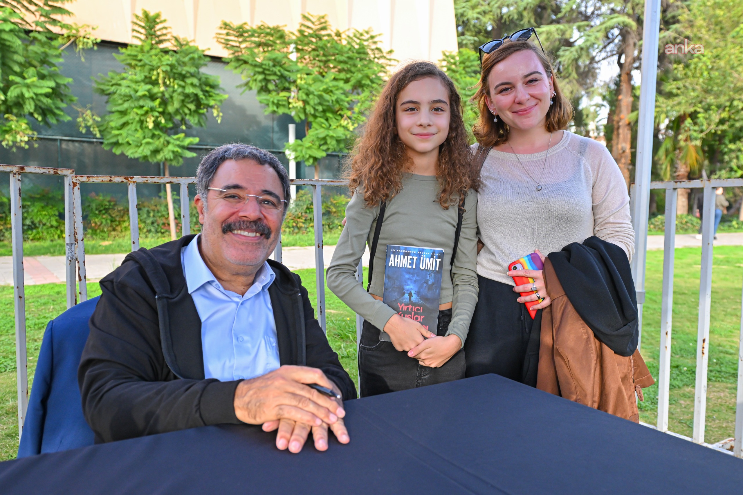 Yazar Ahmet Ümit İZKİTAP’ta yeni romanından ipuçları verdi
