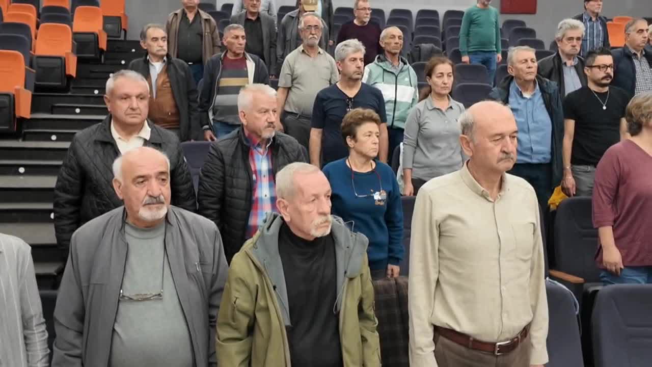 Tüm Emekliler Sendikası Soma Şubesi Olağan Genel Kurulu... Elif Sahra Köse Söğüt güven tazeledi