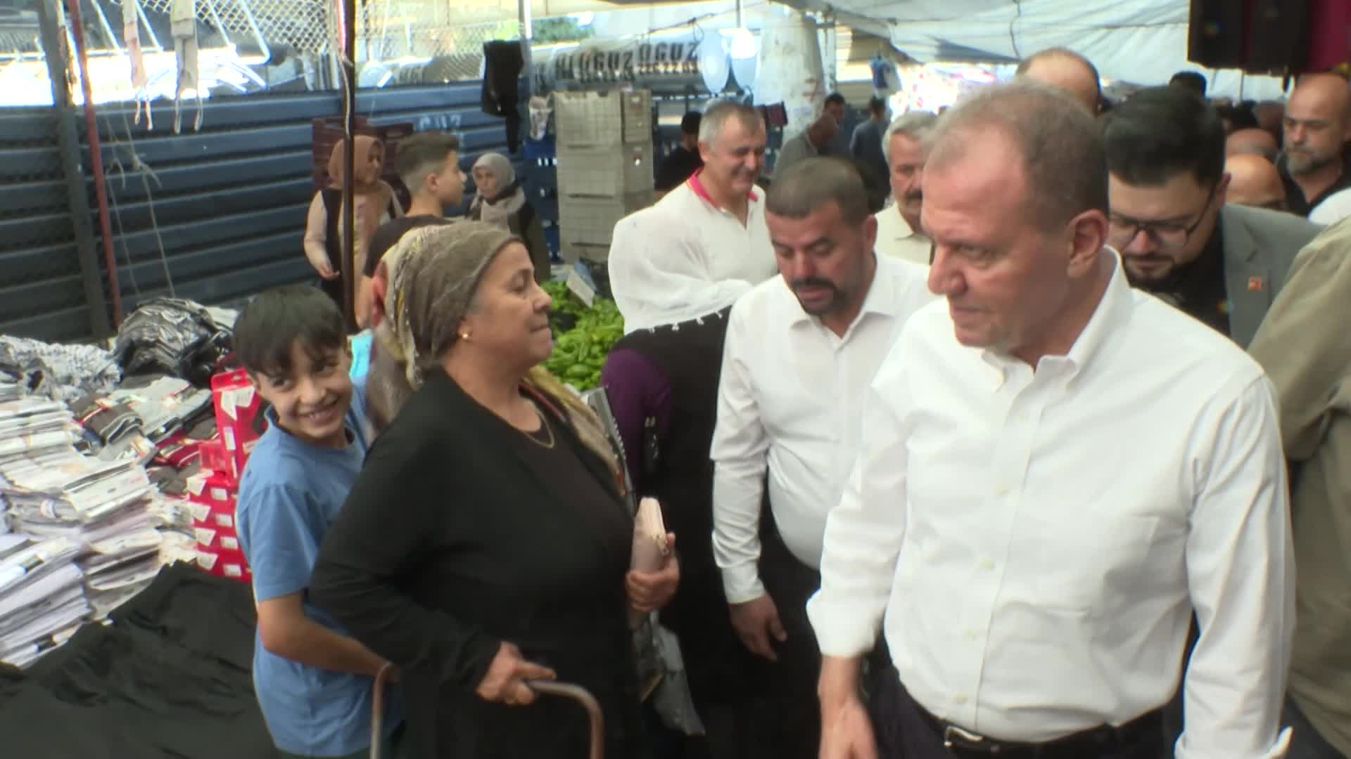 Mersin Büyükşehir Belediye Başkanı Seçer: "Belediyelerde nasıl çözüm üretiyorsak, iktidar olduğumuzda da çözüm üreteceğiz"