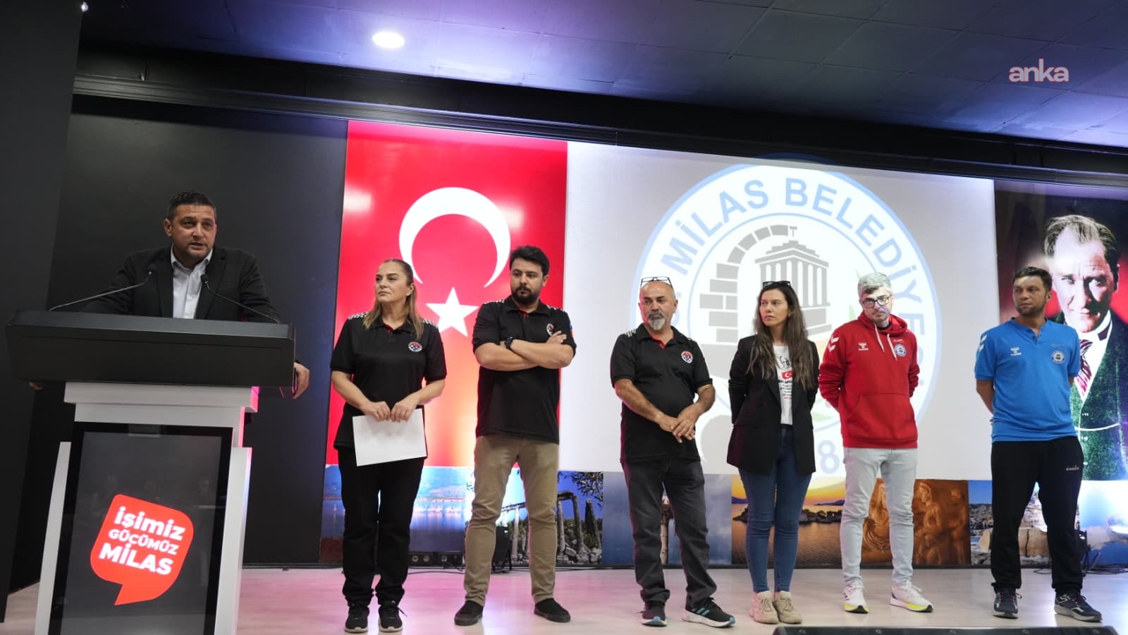 Milas'ta Cumhuriyet coşkusuna satranç heyecanı eşlik etti