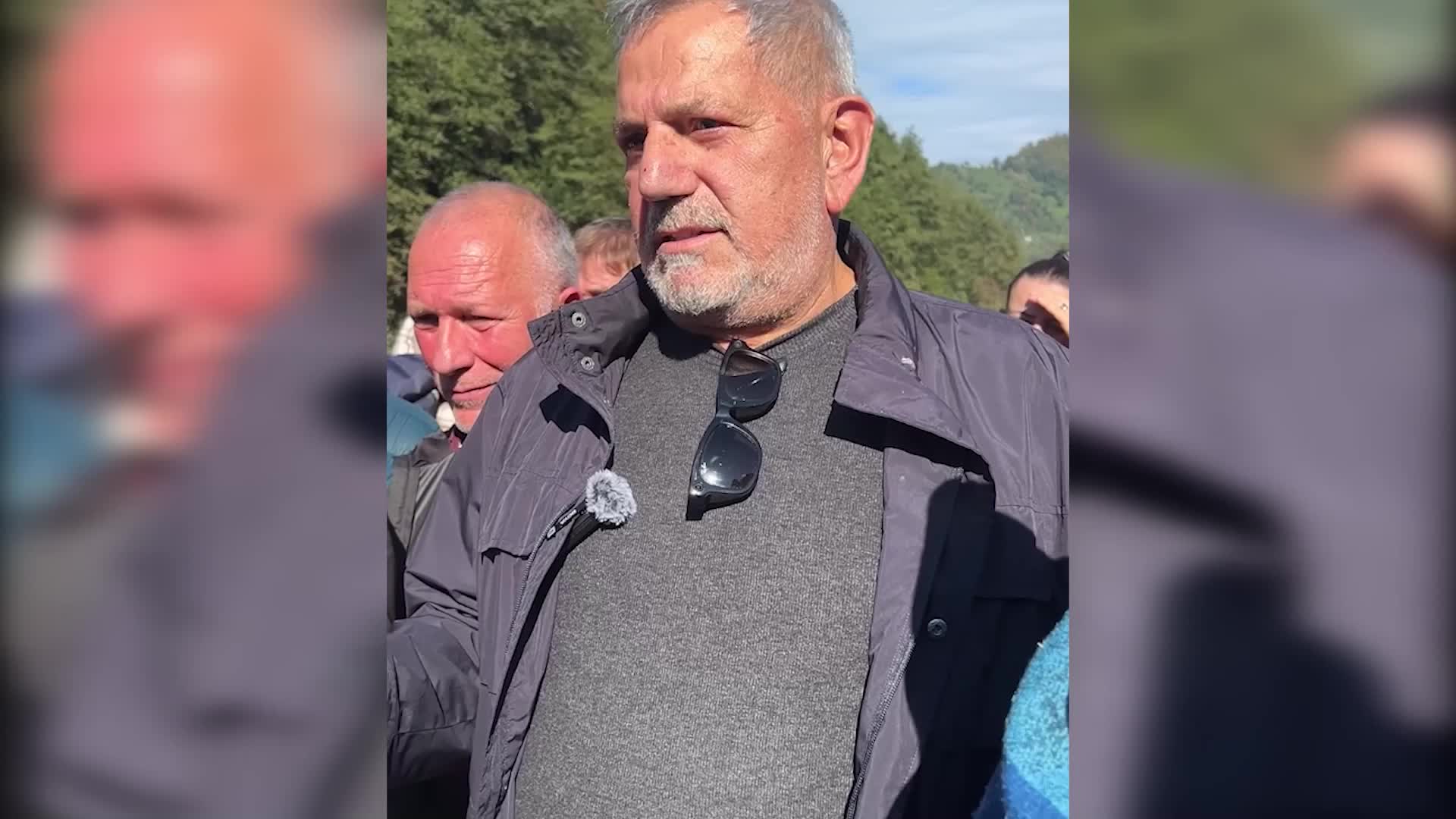 Fırtına Vadisi’nde Bungalov yıkımlarına köy halkı tepki gösterdi: Madem kaçak yapıydı, niye devlet bizden vergi levhası açıp vergi istiyor?