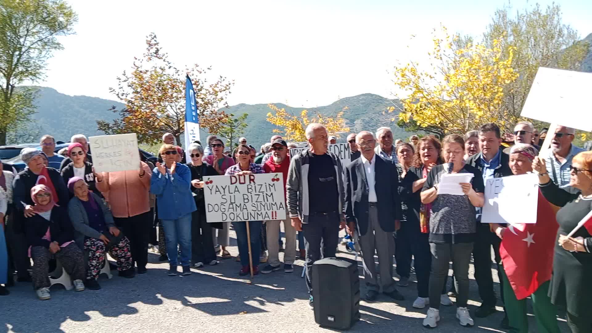 Muğla Fethiye Yeşilüzümlü’de krom tesisi istemeyen yurttaşlar bir araya geldi: Bizim gidecek başka yerimiz yok