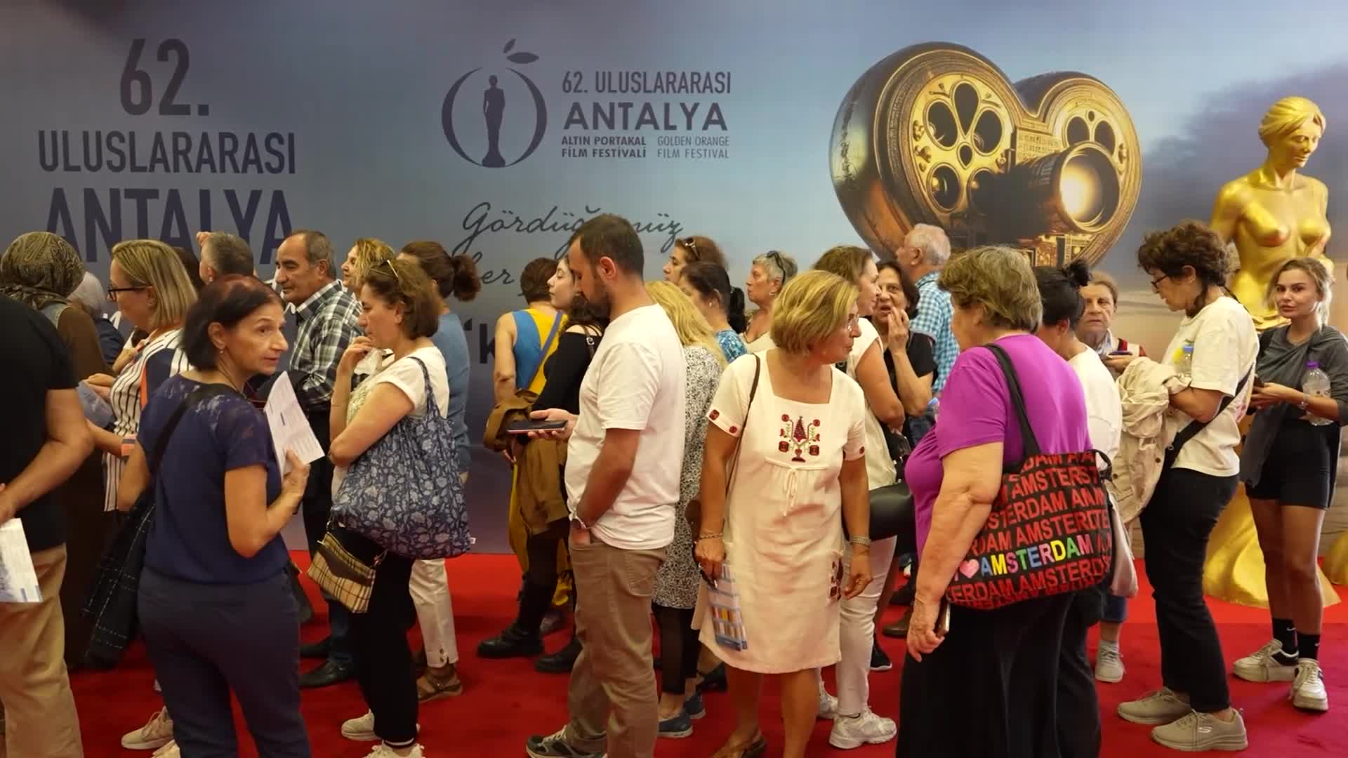 Altın Portakal’da beyazperdeye hayatta kalma hikayeleri yansıdı