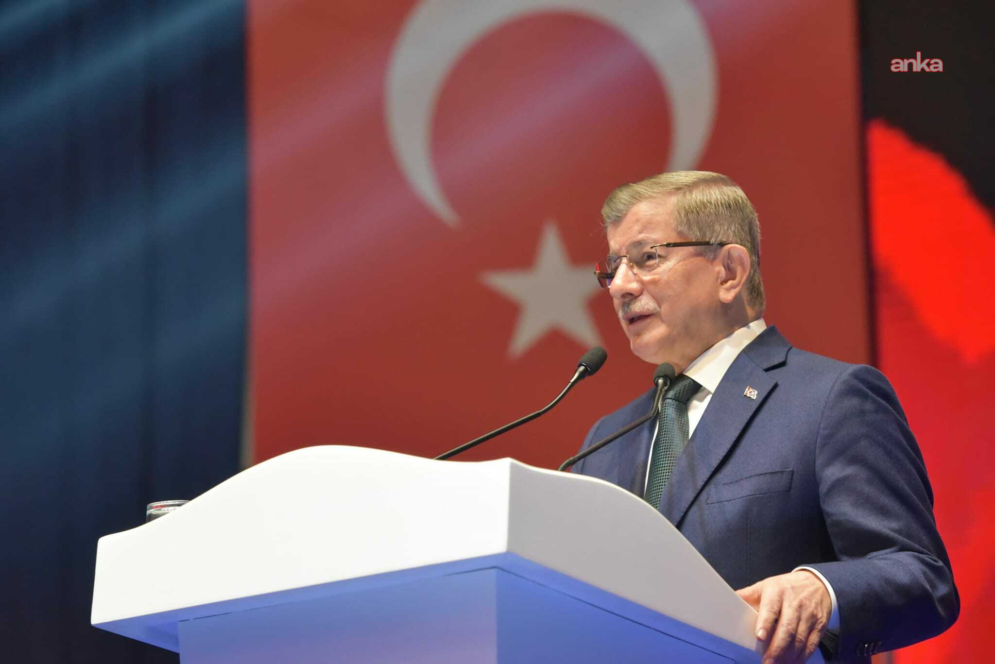 Ahmet Davutoğlu'ndan 29 Ekim Cumhuriyet Bayramı mesajı