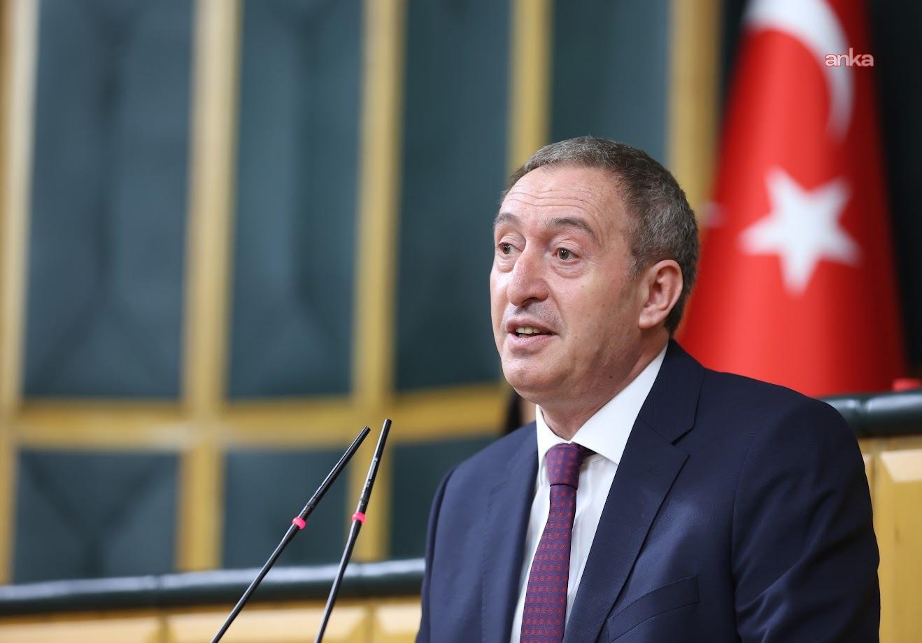 Tuncer Bakırhan'dan 29 Ekim Cumhuriyet Bayramı mesajı: Demokrasi ile Cumhuriyet'i barıştırmalı, yurttaşı aktif bir özne olarak tanımalıyız