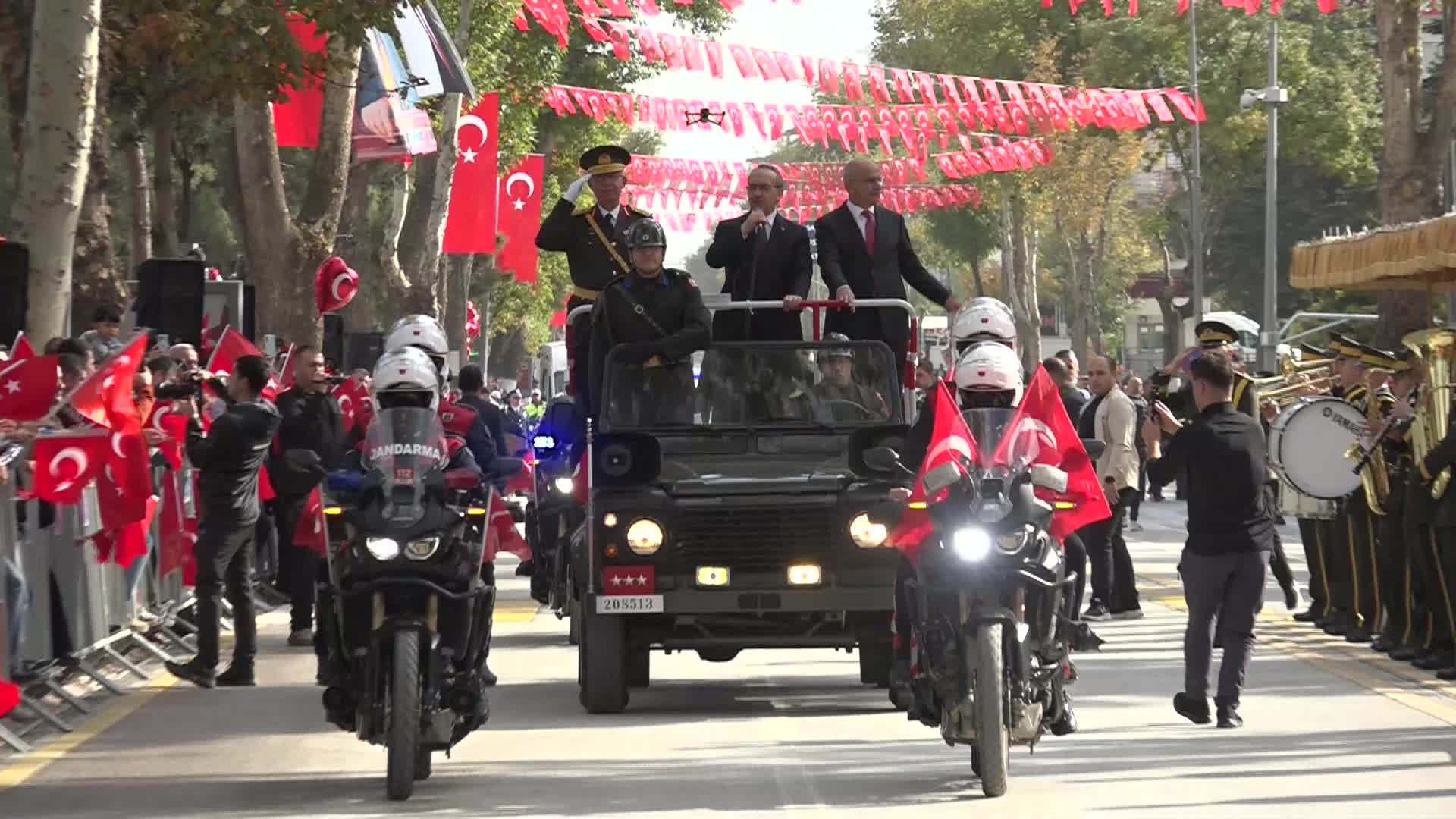 Malatya’da Cumhuriyetin 102. yılı törenle kutlandı
