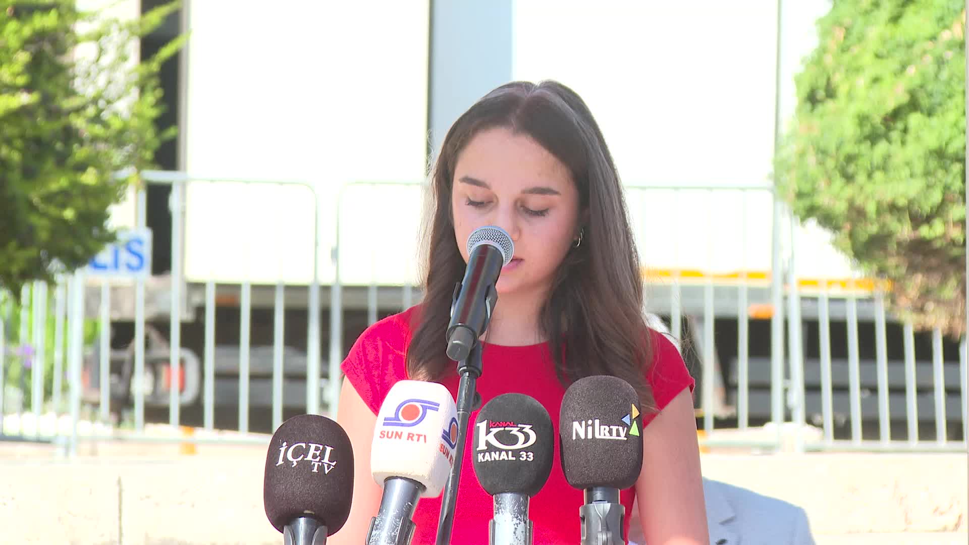 Vahap Seçer: "İmamoğlu’na yöneltilen iddiaların uydurma olduğunu milletimiz bilmiyor mu?"