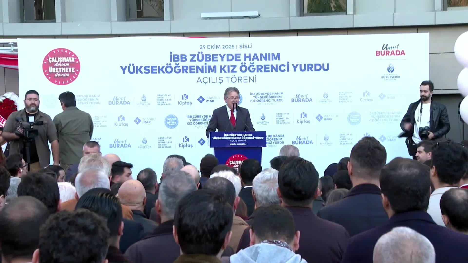 Özgür Özel: “Yarın iktidarımıza bir gün daha az kalmış olacak”