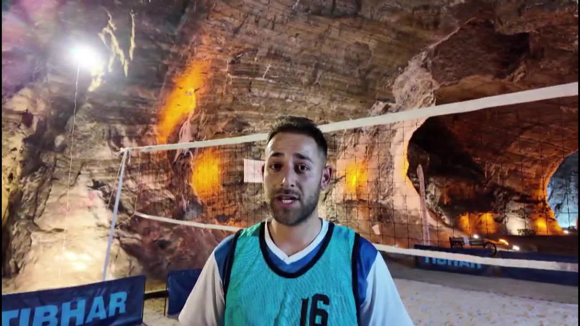 Tuz Mağarasında Cumhuriyet Coşkusu... “Tuz Voleybolu” Turnuvası Düzenlendi