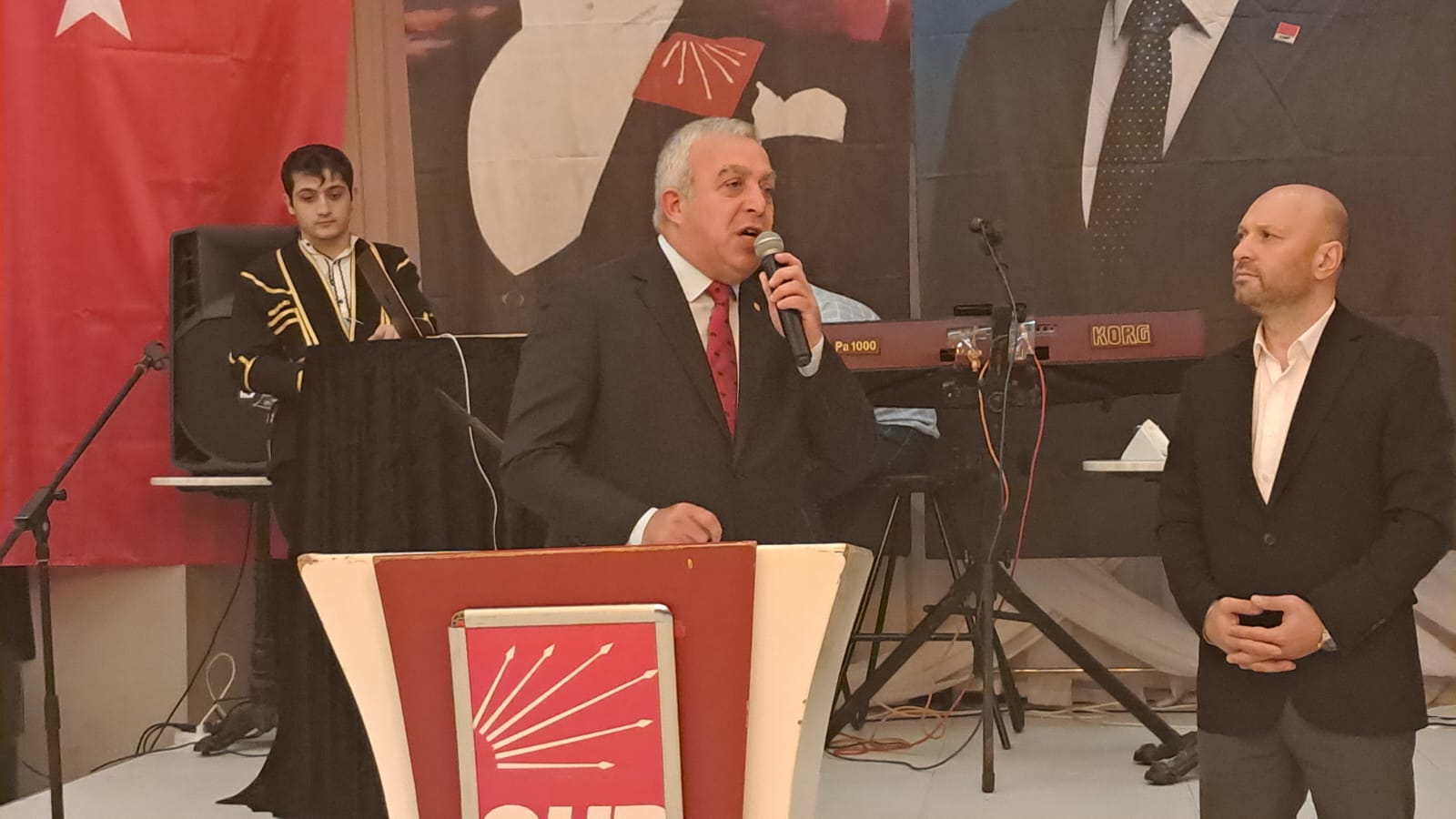 Artvin’de 102. Yıl Cumhuriyet Balosu... “Cumhuriyet bir yaşam biçimidir”