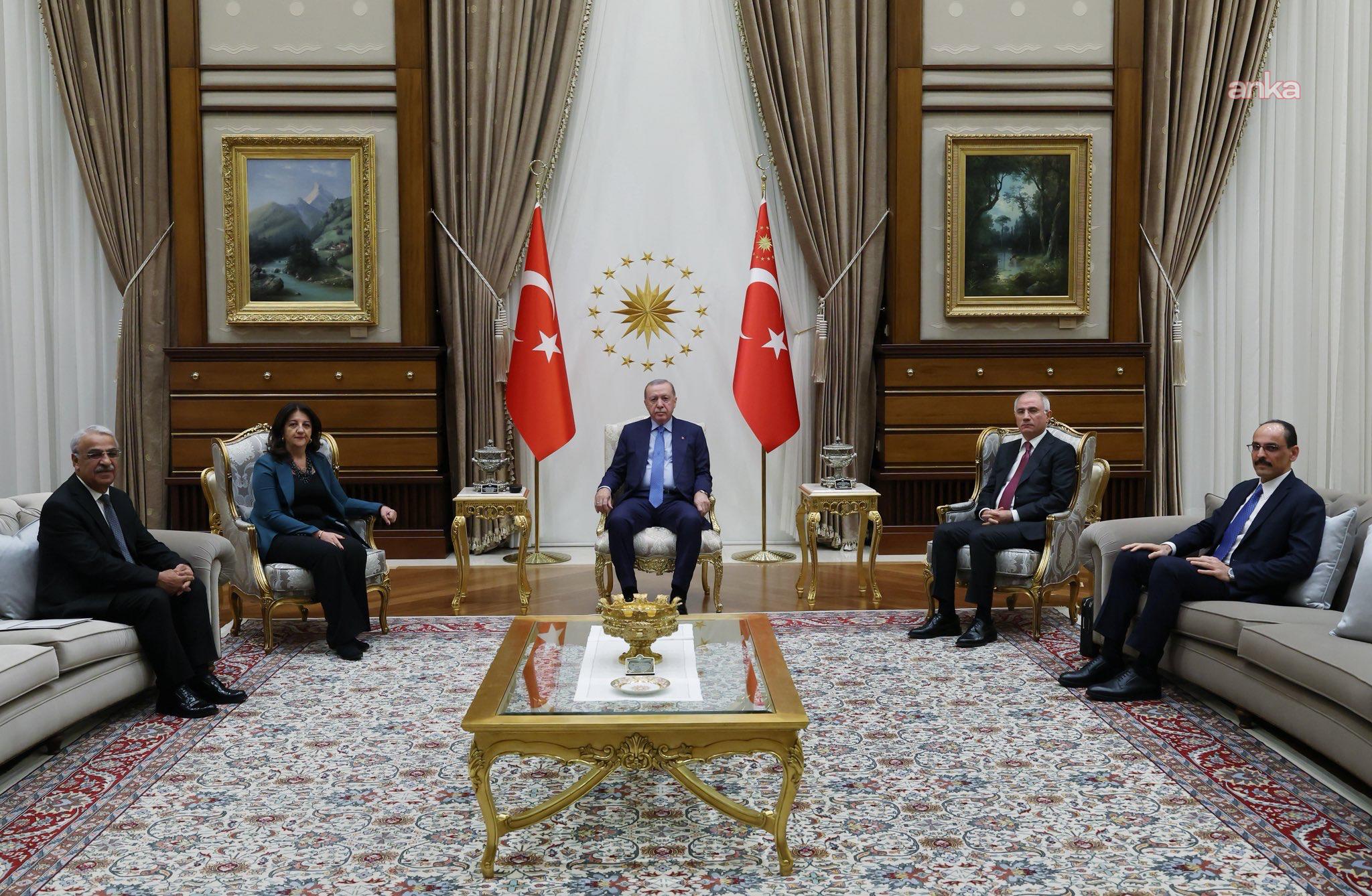 DEM Parti İmralı Heyeti'nin Cumhurbaşkanı Erdoğan ile görüşmesi sona erdi