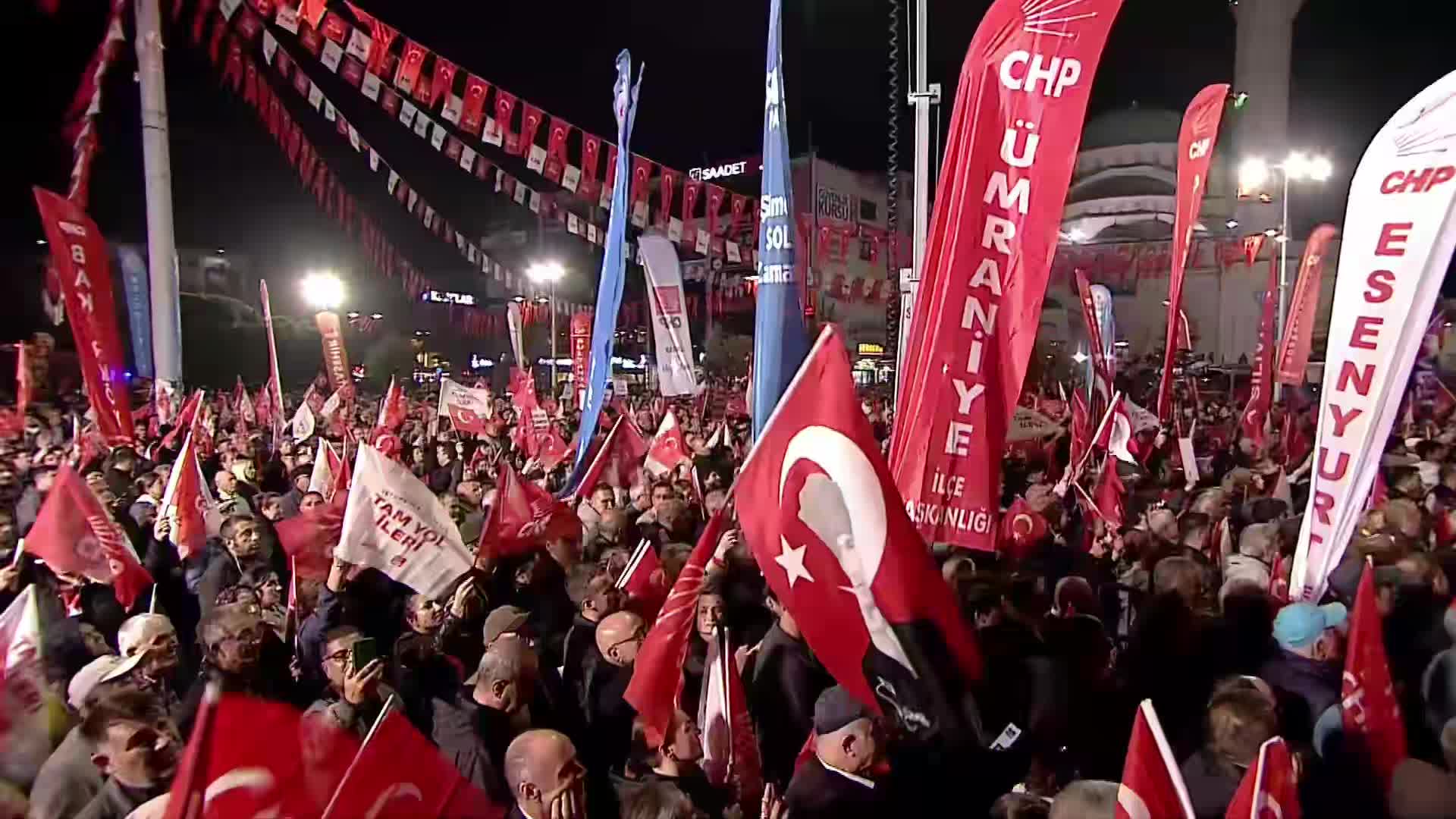 Esenyurt'ta "Millet İradesine Sahip Çıkıyor" mitingi... Ahmet Özer: Barış sürecini yürekten destekliyorum, üzerime düşeni yapmaya hazırım