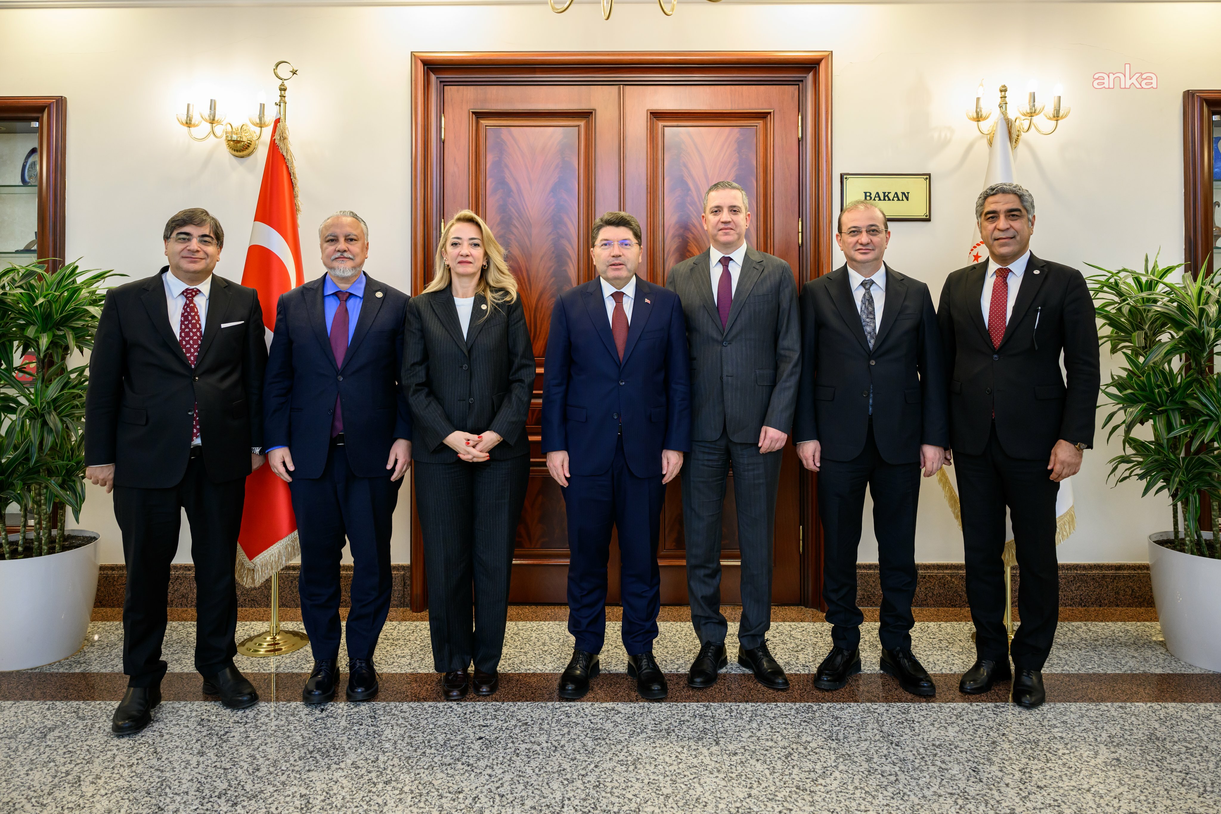 Bakan Tunç, TBB Başkanı Sağkan ve beraberindeki heyetle görüştü