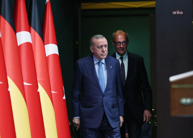 Almanya basını: Erdoğan, Merz’i askeri törenle karşıladı, muhalefetle görüşme olmadı