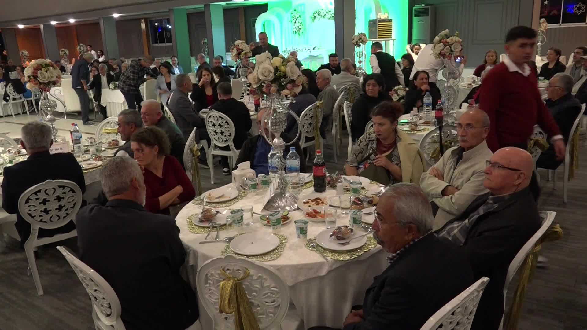 Malatya’da PSAKD dayanışma buluşmasında konuşan Cuma Erçe: 'Alevi açılımı getireceğiz' diyenler, önce kendi tarihleriyle bir yüzleşsinler