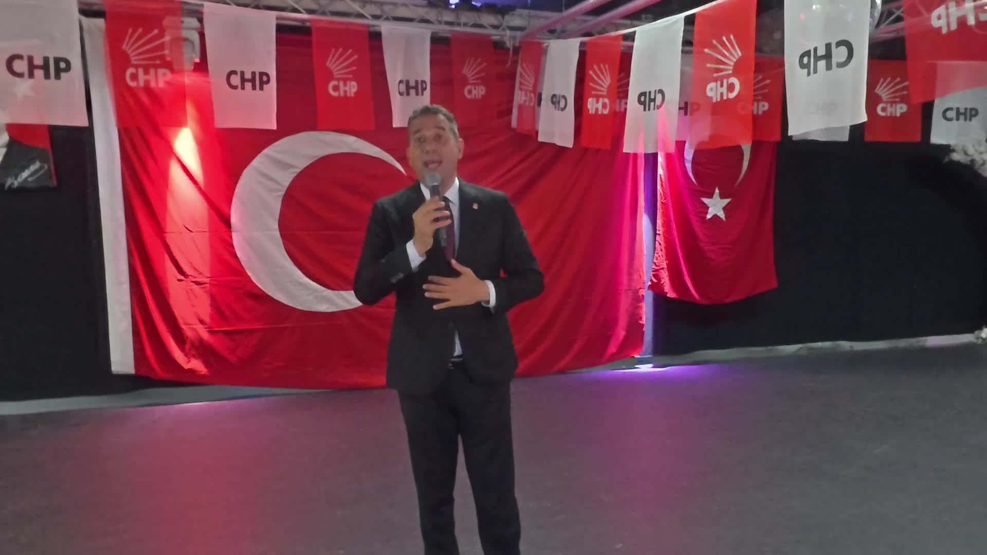 Ali Mahir Başarır: “Son 23 yılda seccade cambazları türedi"