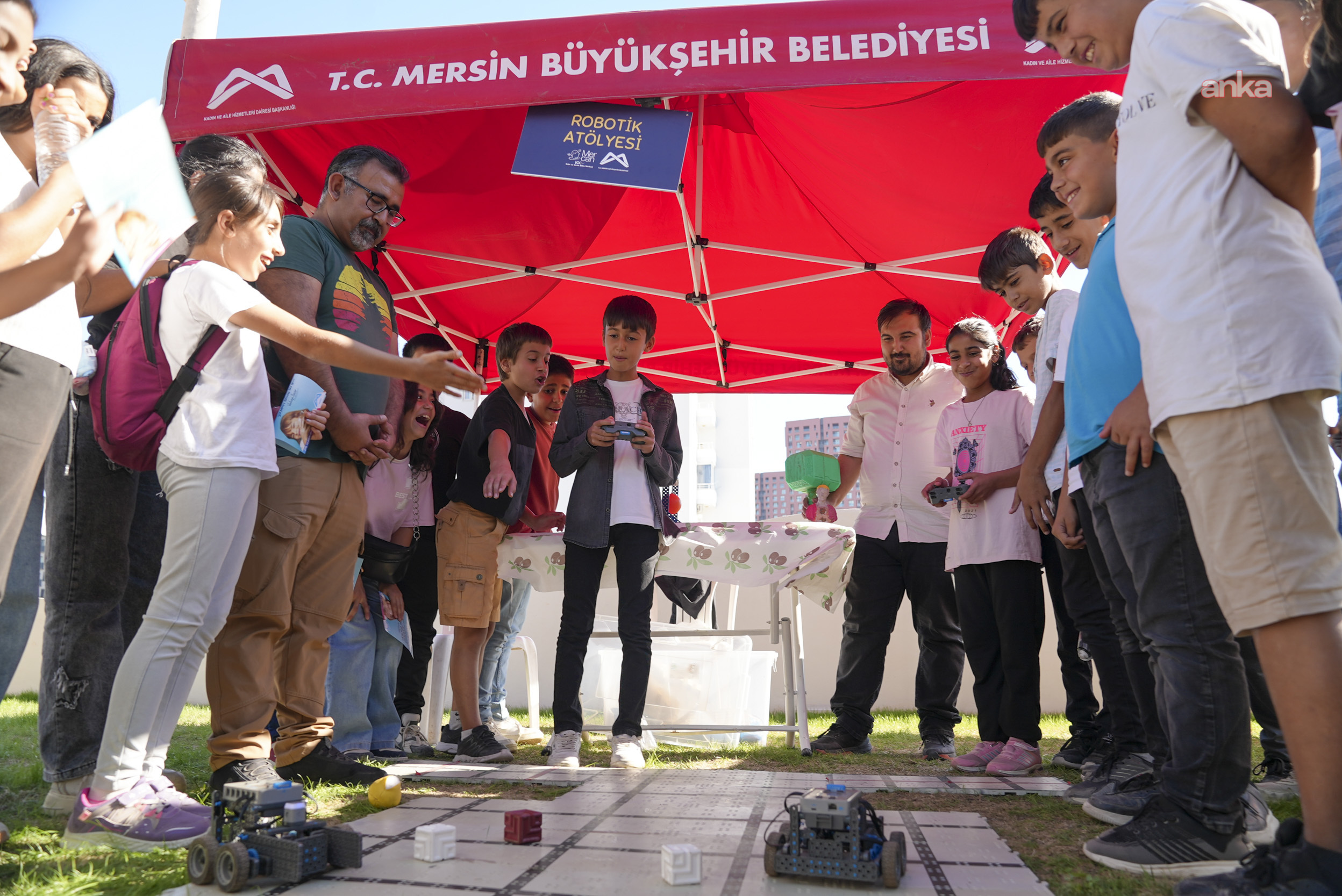 Mersinli çocuklar, bilimin eğlenceli dünyasını keşfetti