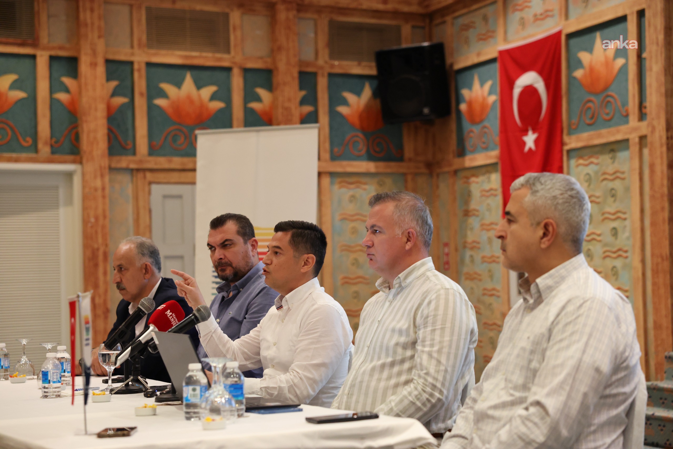 2026, Marmaris'in "yatırım yılı" olacak... Belediye Başkanı Ünlü: "Marmaris’i hep birlikte dünya standartlarında bir kent haline getireceğiz"