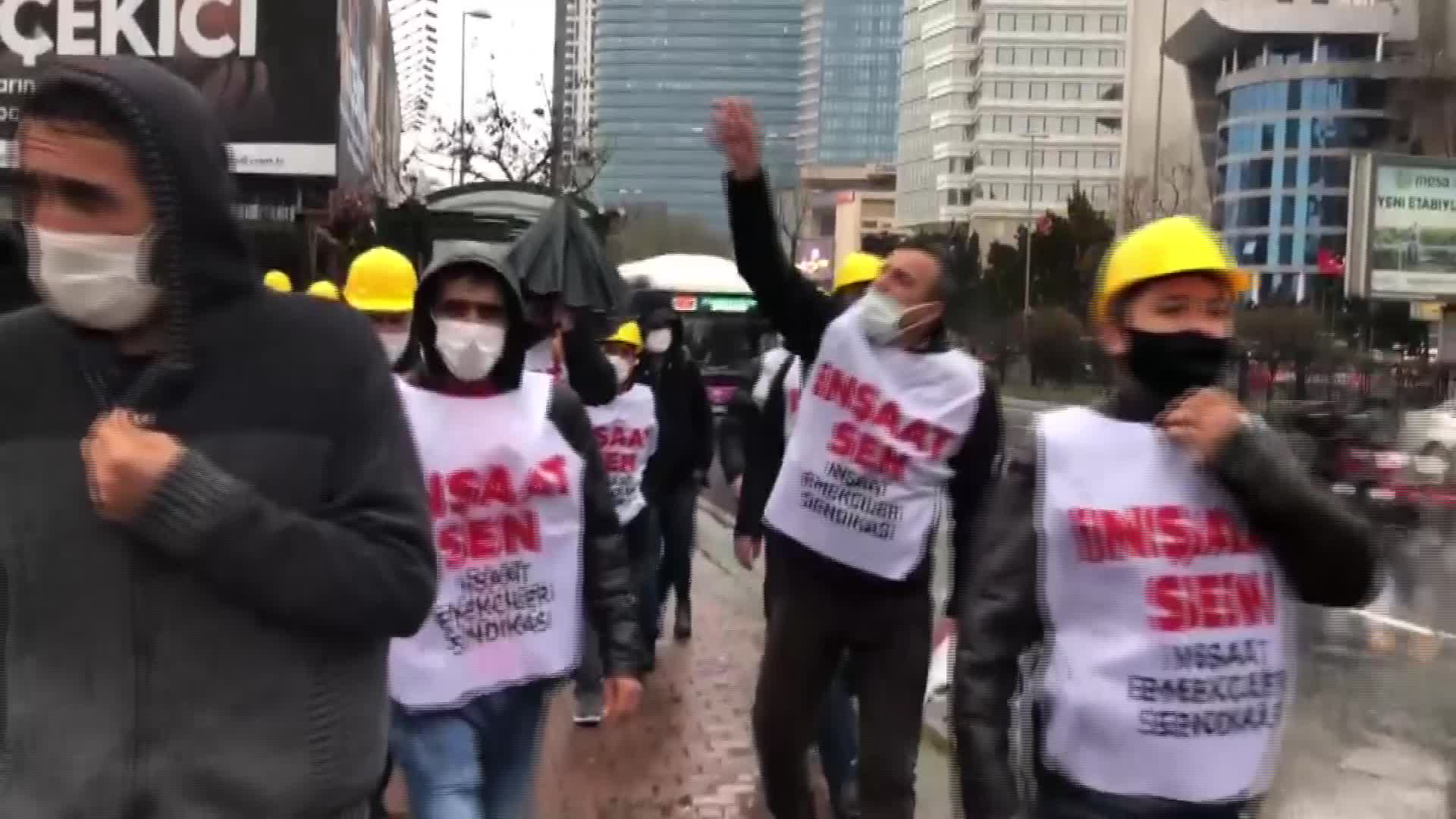 KAYI İNŞAAT İŞÇİLERİ ÇALIŞMA BAKANLIĞI’NI GÖREVE ÇAĞIRDI