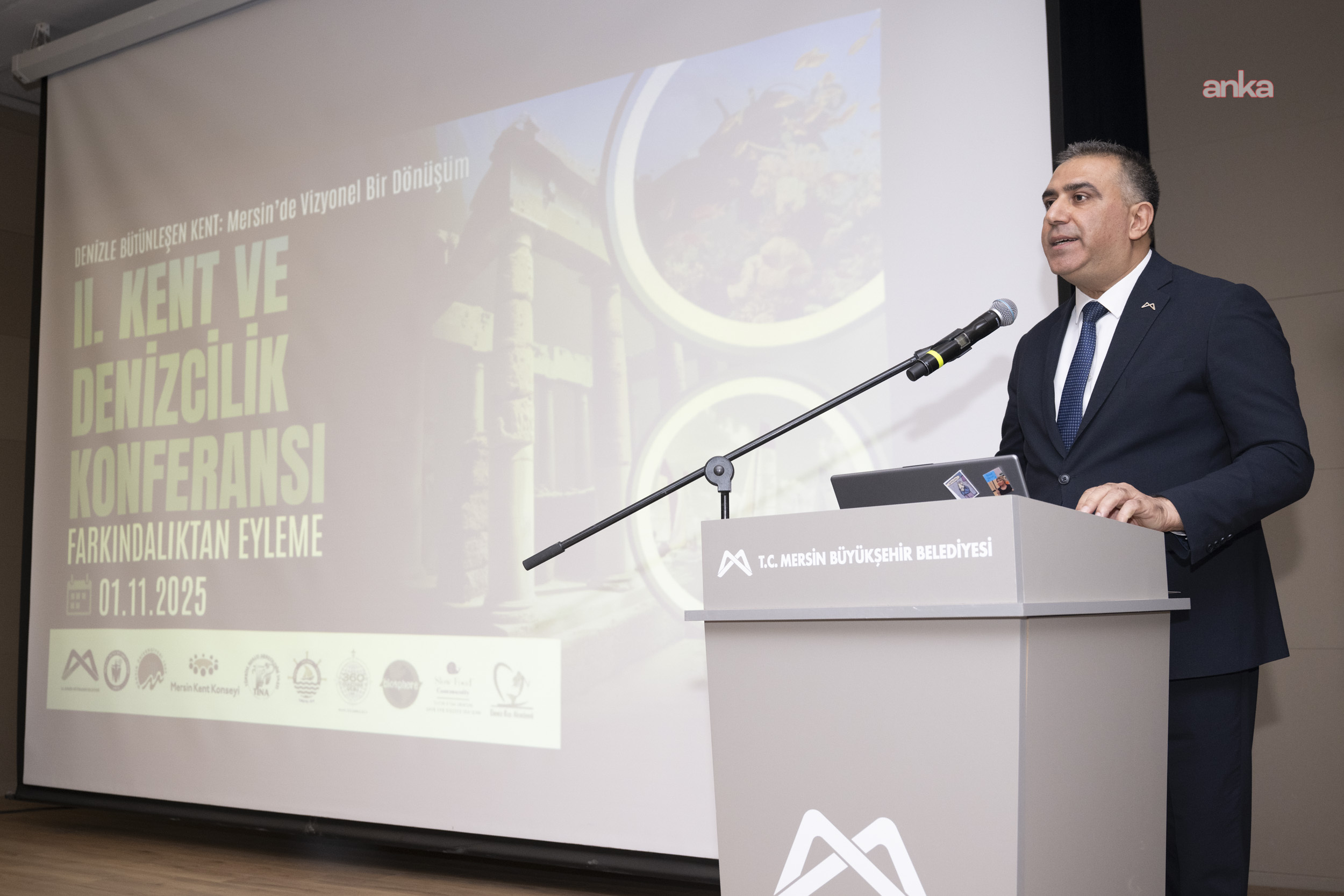 Mersin’de "denizle bütünleşen kent" vizyonu ele alındı