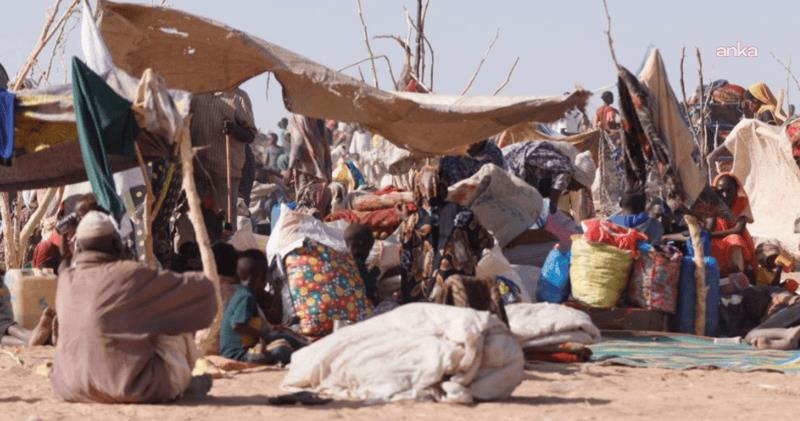 Sudan’da insani kriz derinleşiyor... El-Faşir’de RSF kontrolü sonrası yaklaşık 71 bin kişi yerinden edildi