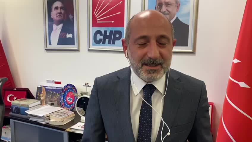 CHP'Lİ ÖZTUNÇ: “KENDİSİ BİN ODALI SARAYDA OTURUYOR GAKKOŞLARI 90 METREKAREYE LAYIK GÖRÜYOR”