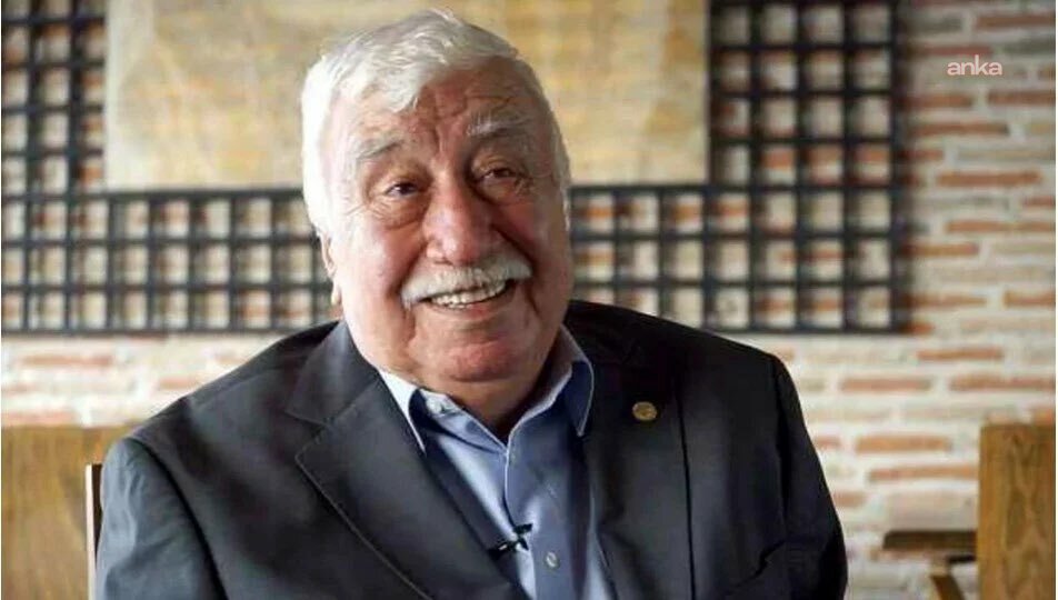 Tiyatro ve sinema oyuncusu Ahmet Gülhan hayatını kaybetti