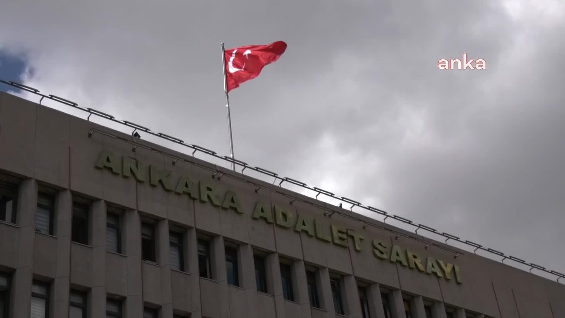 Ankara Cumhuriyet Başsavcılığı: “FETÖ/PDY mensuplarına yönelik yürütülen soruşturmalar kapsamında 19 şüpheli hakkında gözaltı kararı verildi”