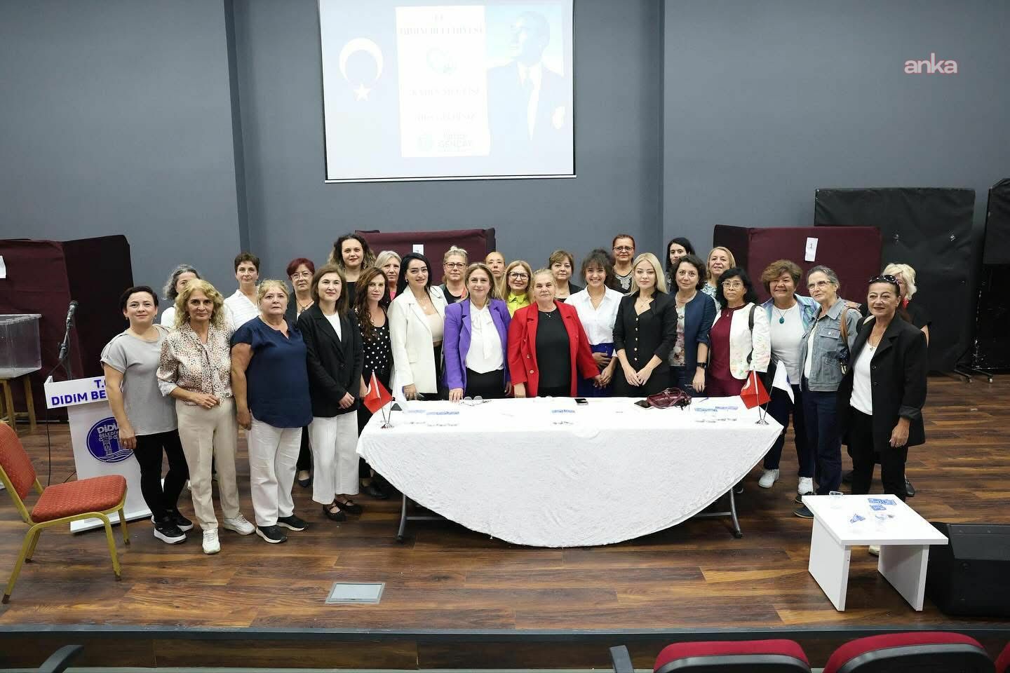 Didim Belediyesi Kadın Meclisi, kasım ayı toplantısını gerçekleştirdi