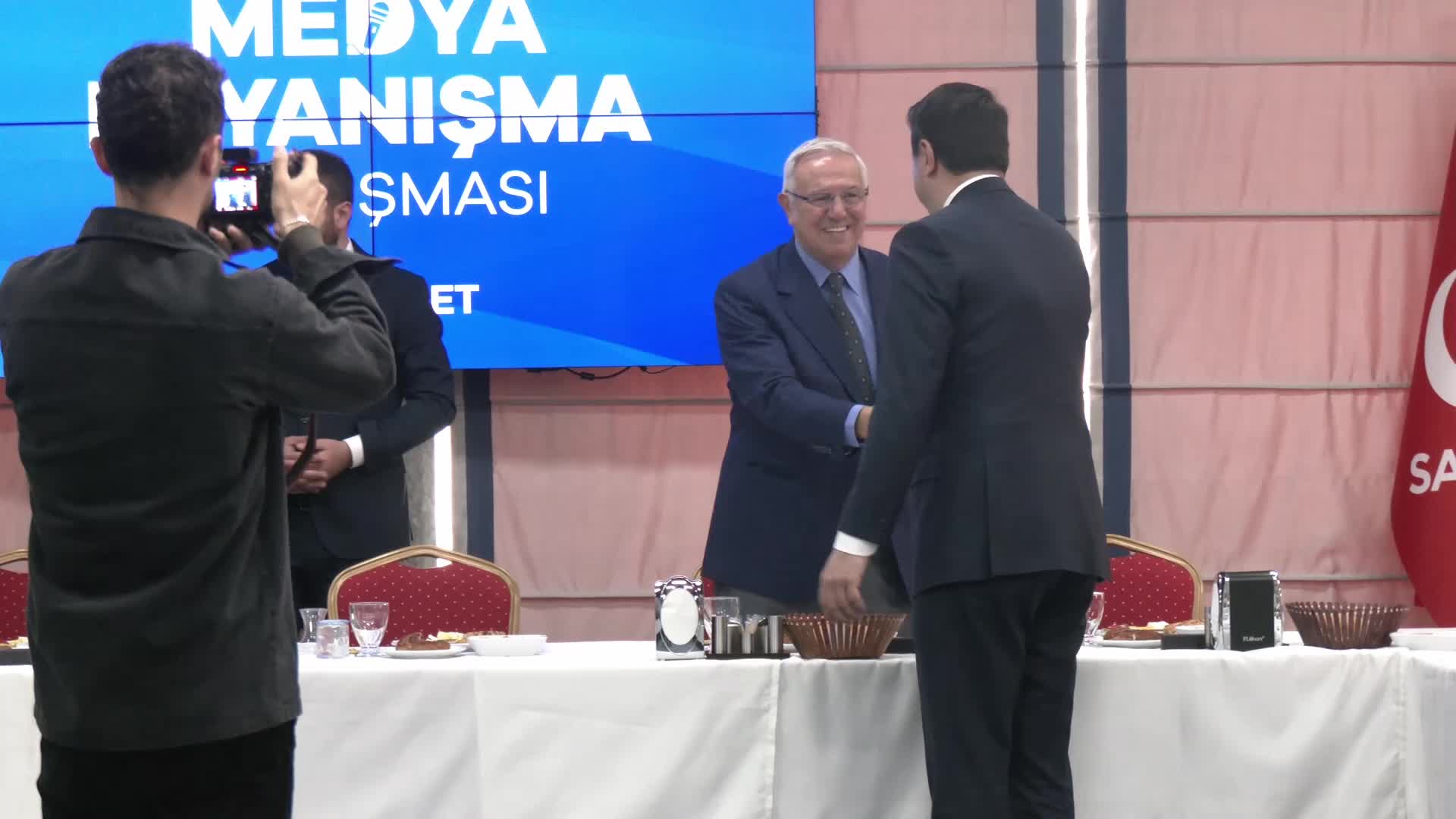 Saadet Partisi Genel Başkanı Arıkan: "Selahattin Demirtaş, şu ana kadar çoktan serbest bırakılmalıydı ve siyaset sahnesinde yer alabilmeliydi"