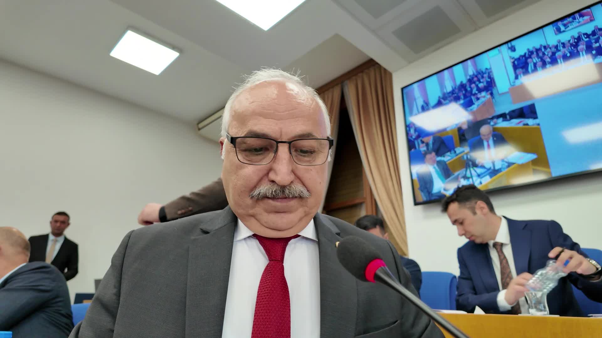 2026 yılı bütçesi Plan ve Bütçe Komisyonu'nda... Talat Dinçer: "Piyasa yangın yeri, esnaf inim inim inliyor"